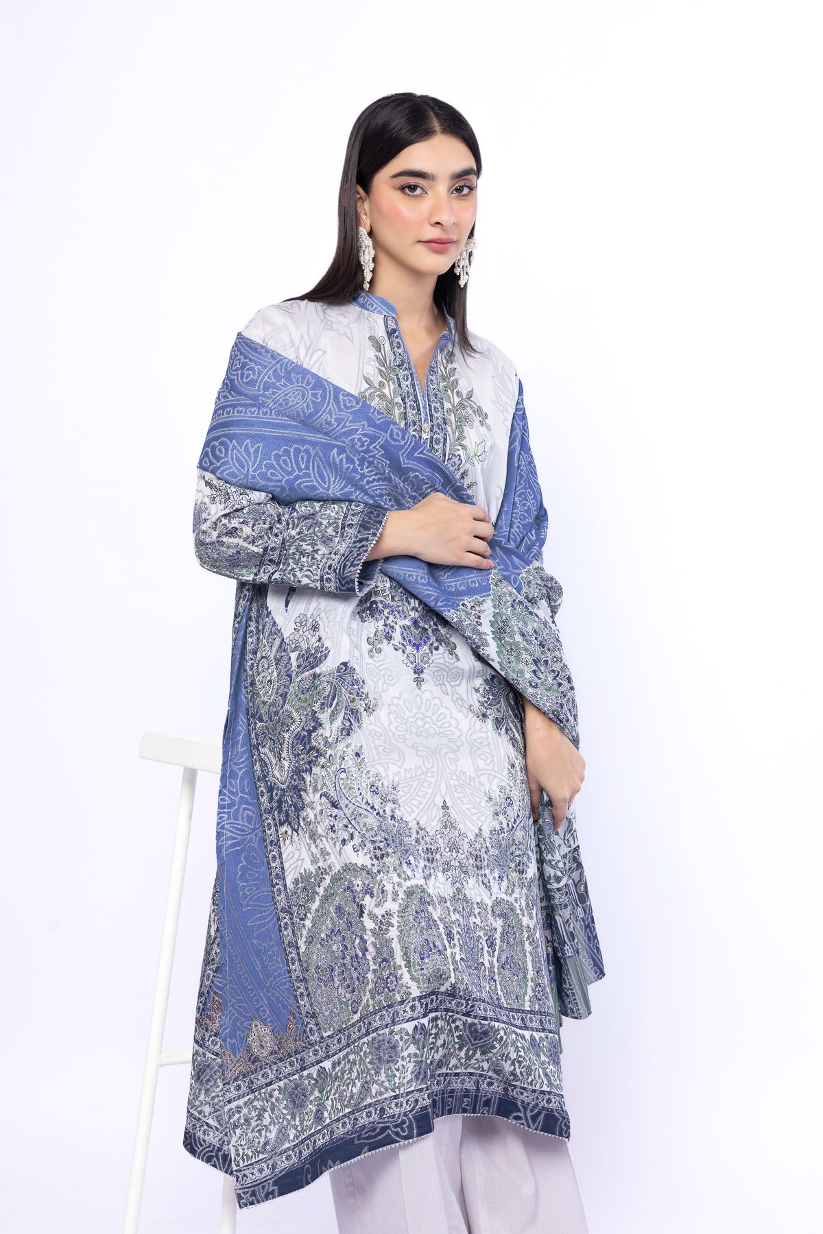 Printed Jacquard Tailored 3 Piece - T-A33-26-108FD-VG