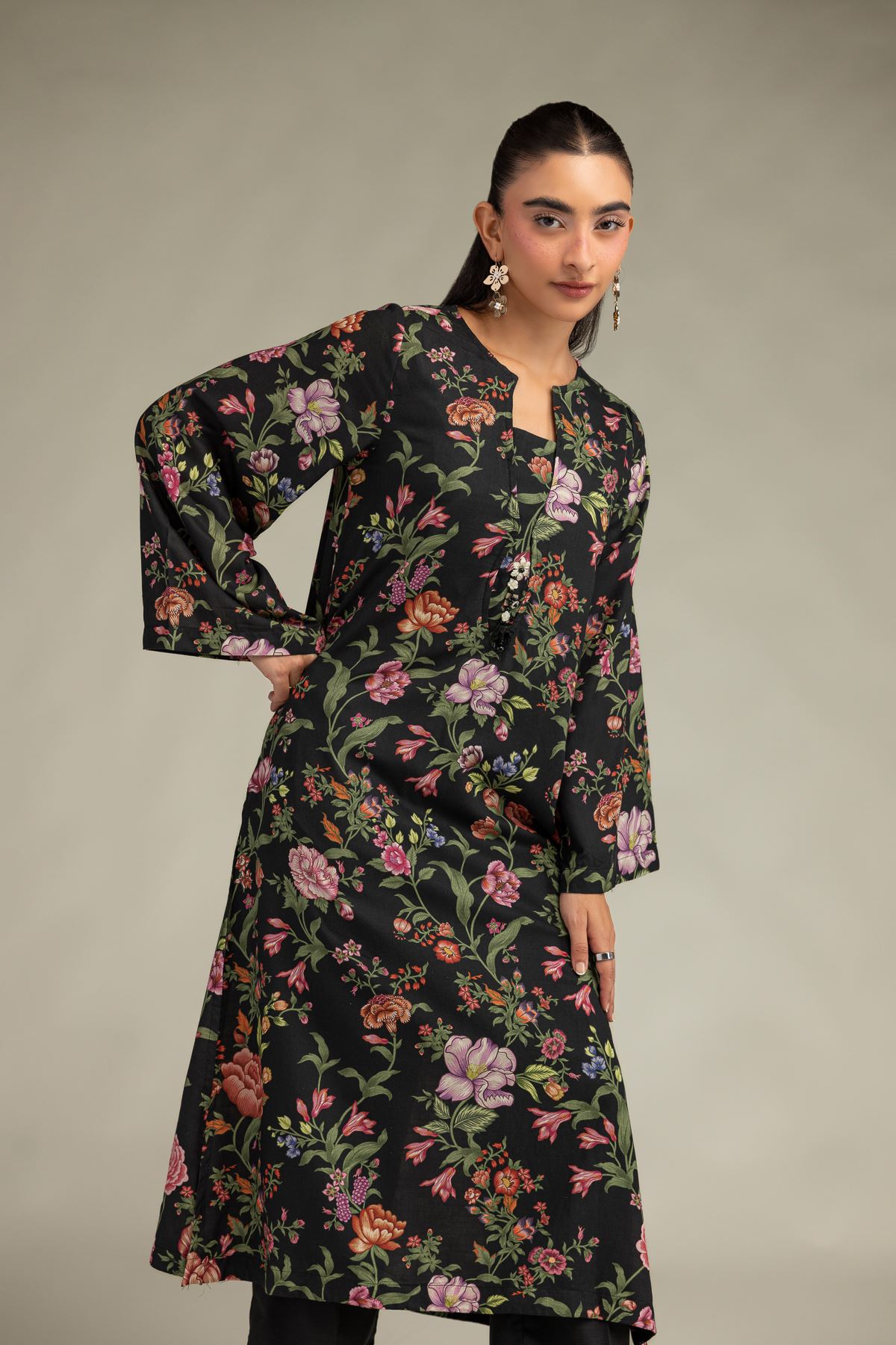 Printed Raw Silk Black Floral Kurta - 8-26-303-A-C1-VG