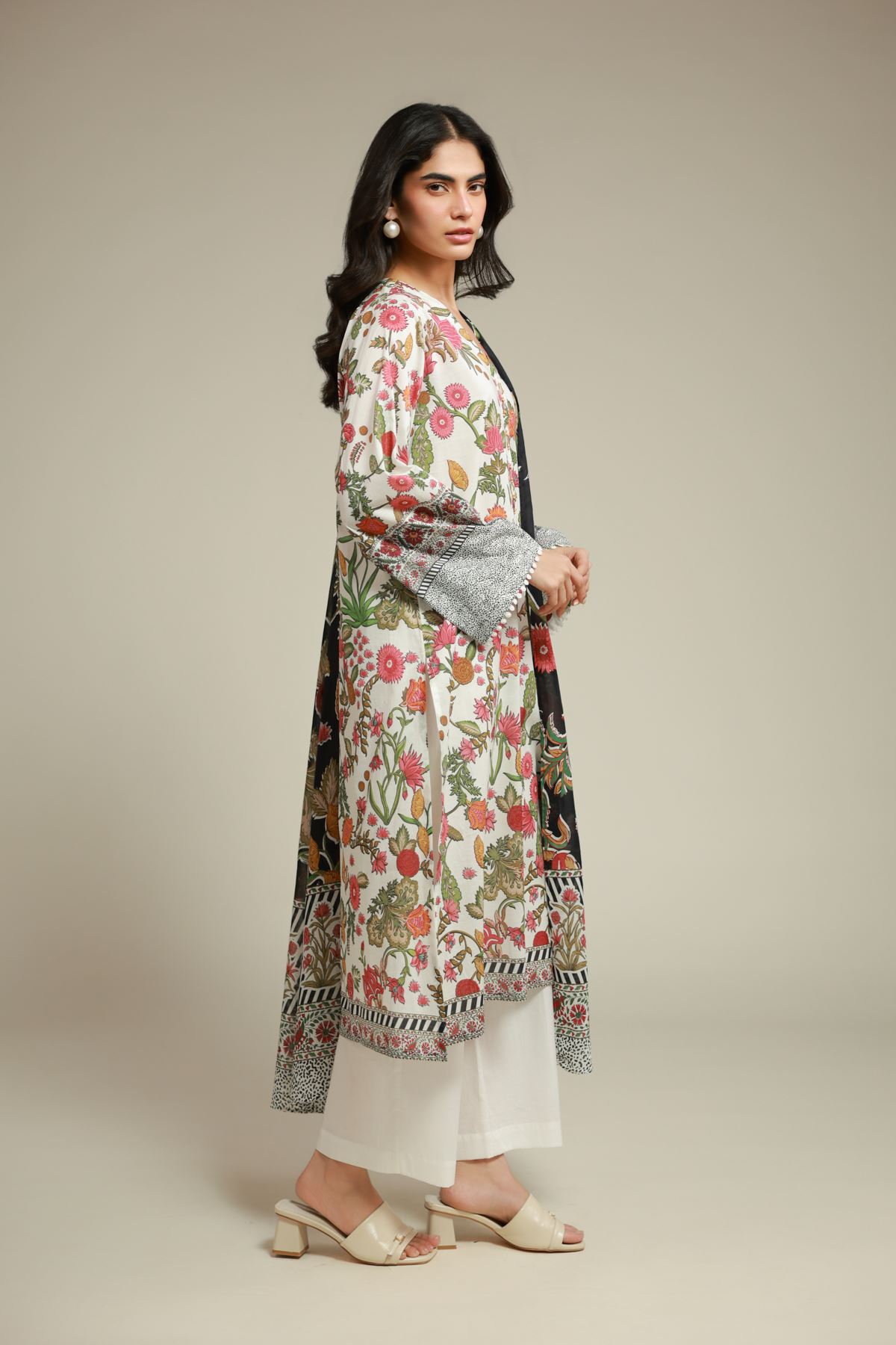 Printed Cambric Floral Tailored 3-Piece - T-A33-26-112FH2-VG