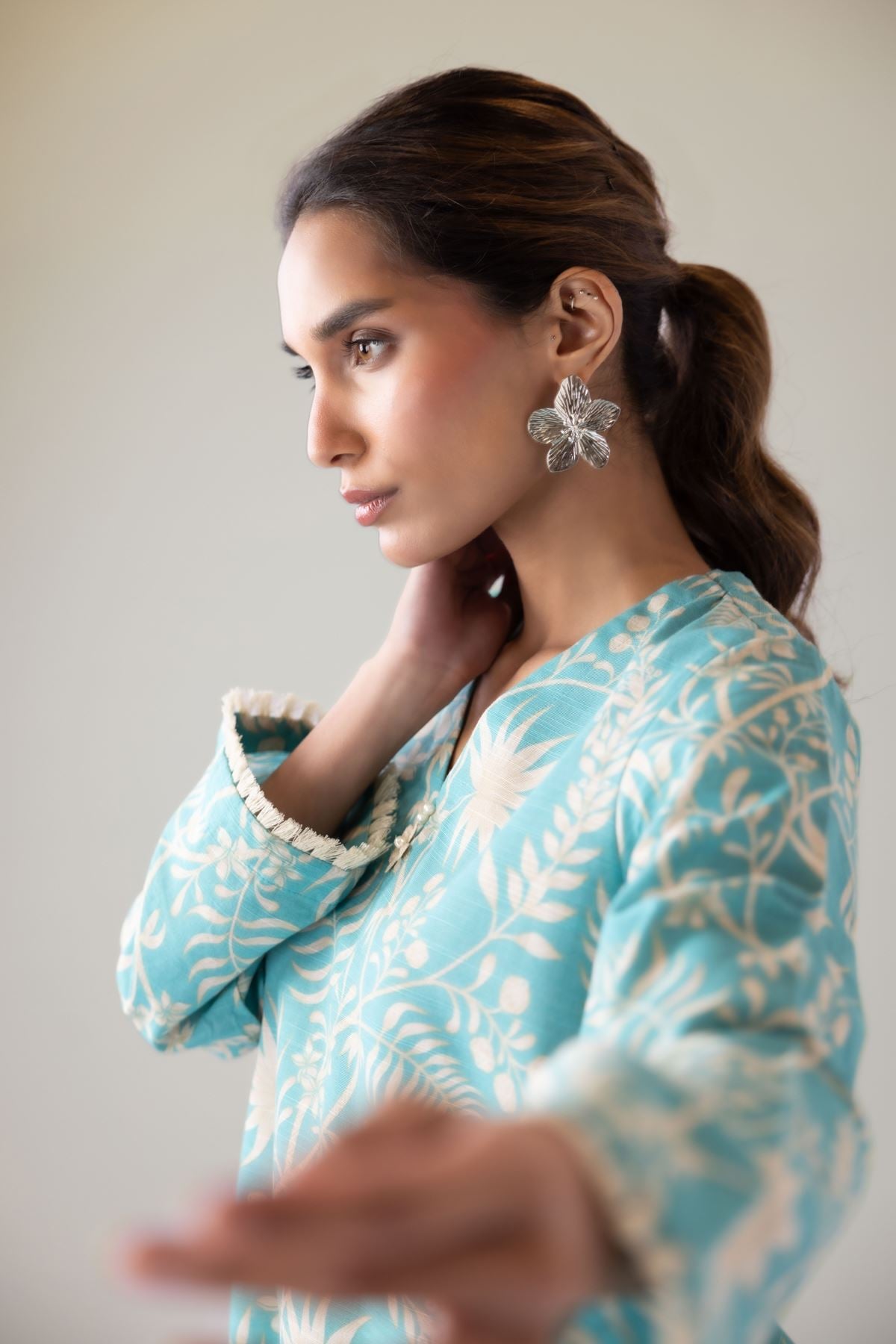 Printed Khaddar Kurta - 25-10-11E8-11TB-VG