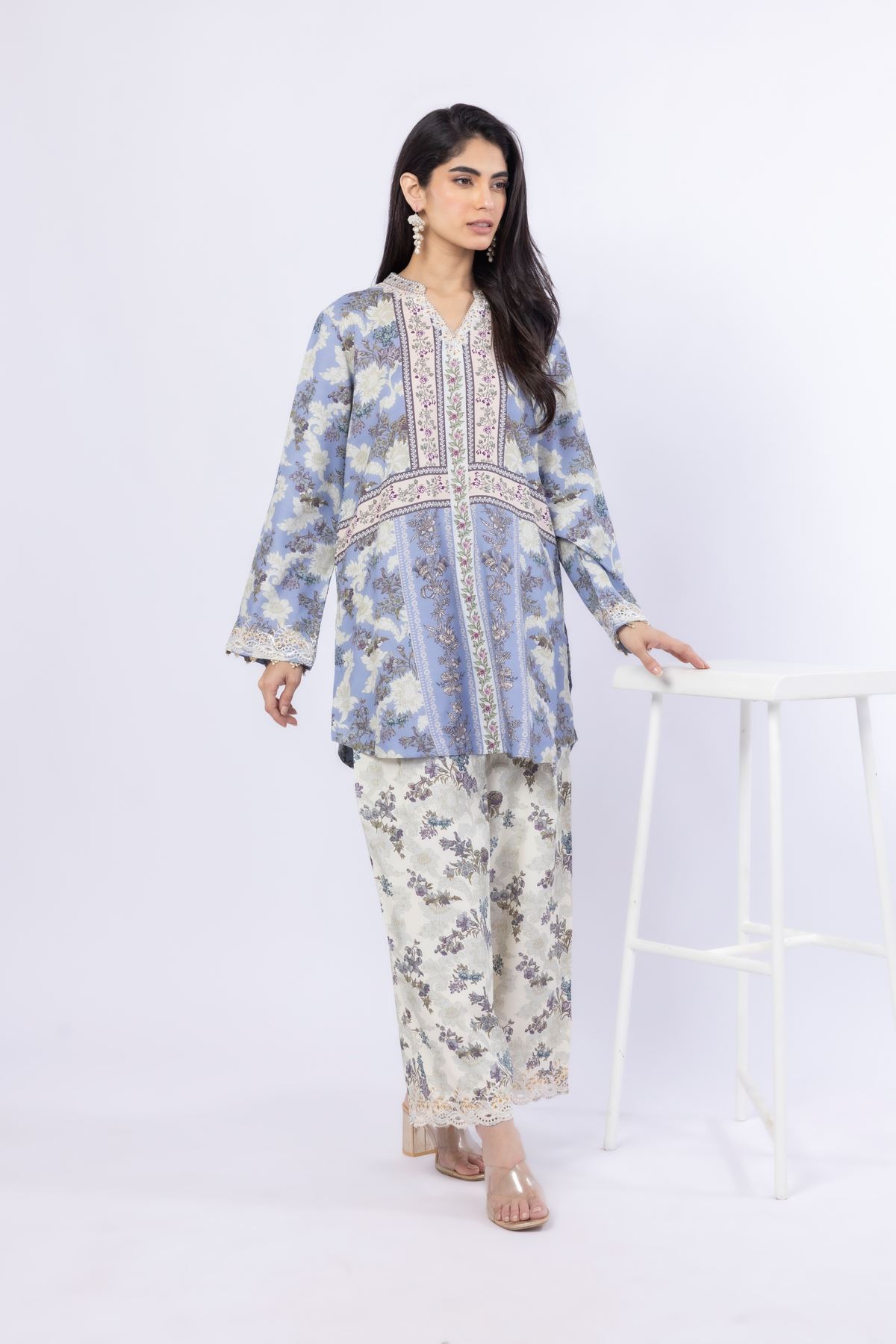 Embroidered Russian Raw Silk Kurta - 25-08-8E1-01TB-VG