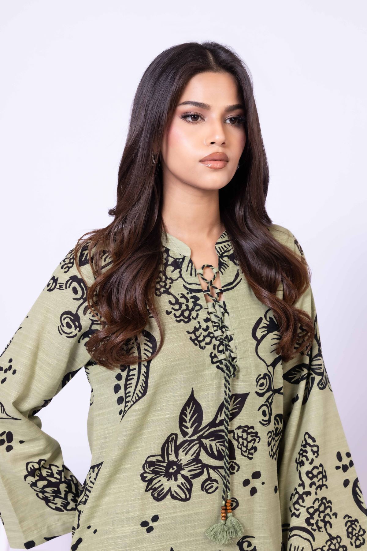 Printed Khaddar Kurta - 25-08-8E1-05TB-VG