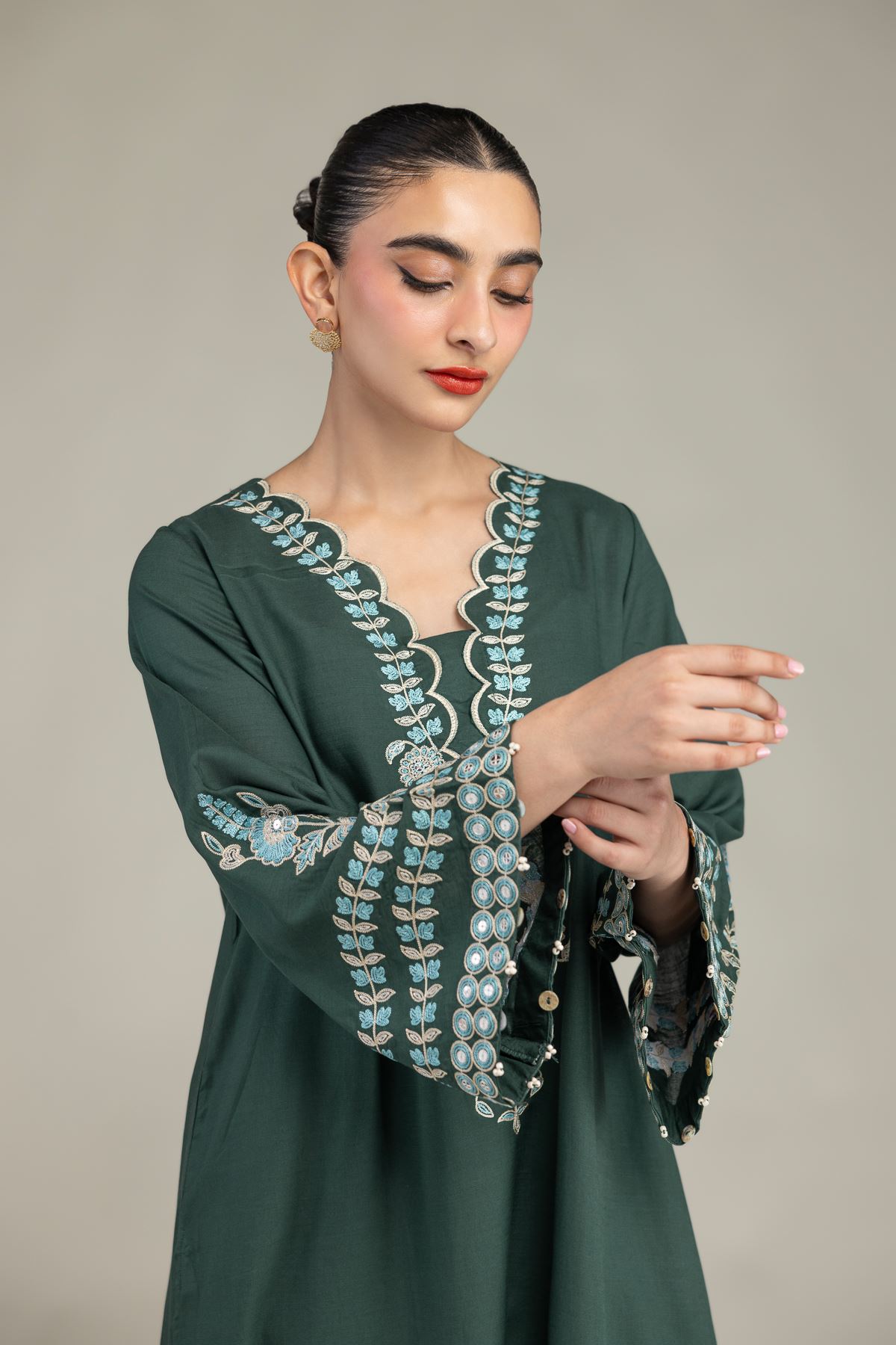Embroidered Raw Silk Green Floral Kurta - 2-26-201-A-C-VG