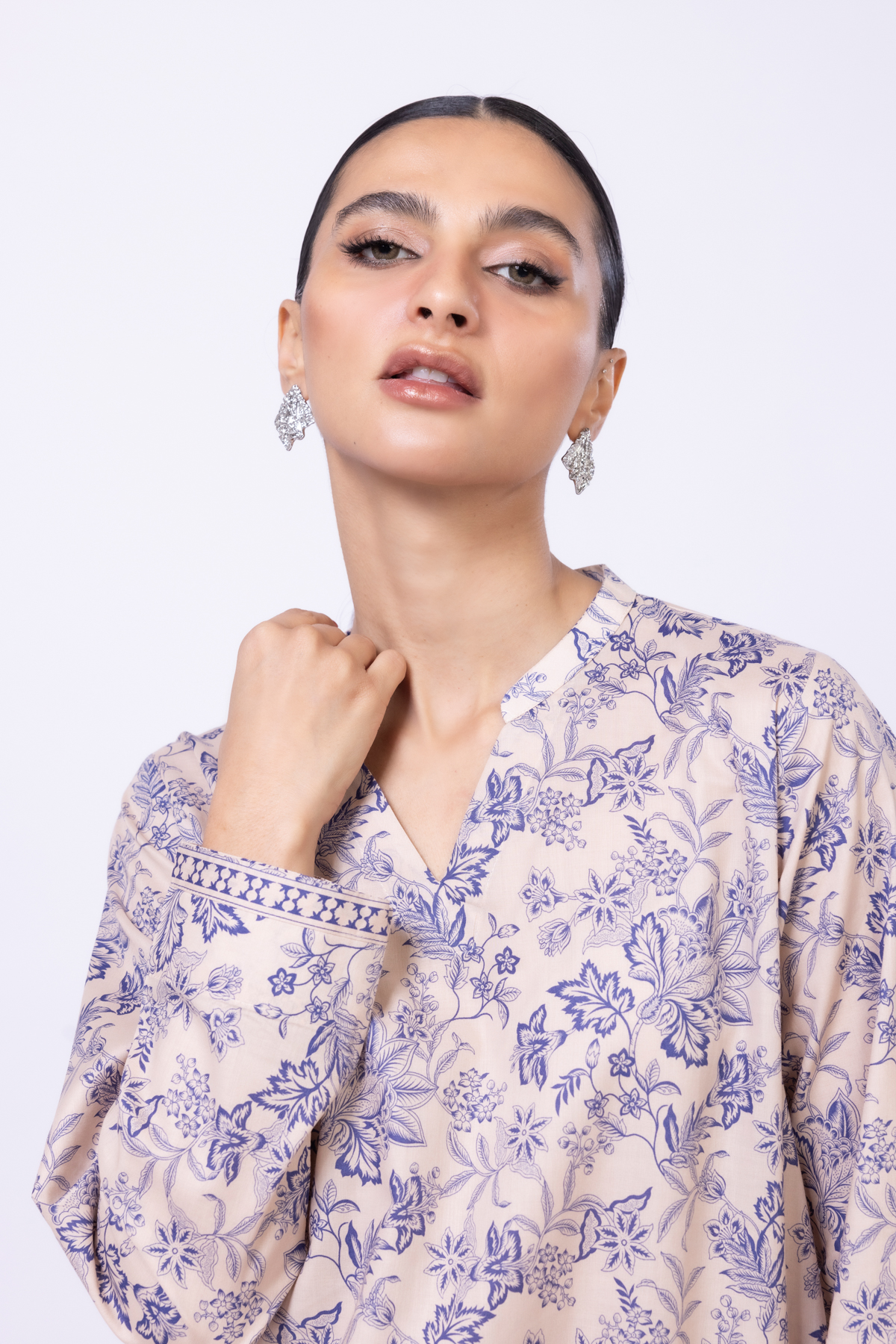 Printed Cambric Kurta - 25-07-7E8-08TA-VG