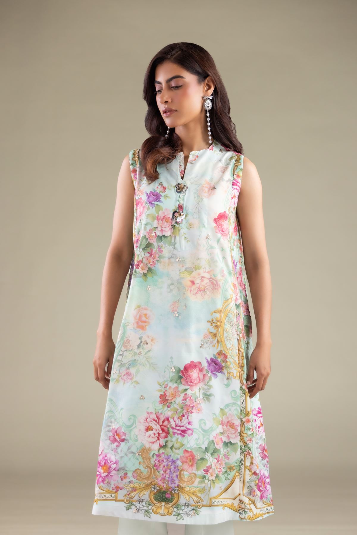 Embroidered Raw Silk Sleeveless Floral Kurta - 2-26-110-A-G-VG