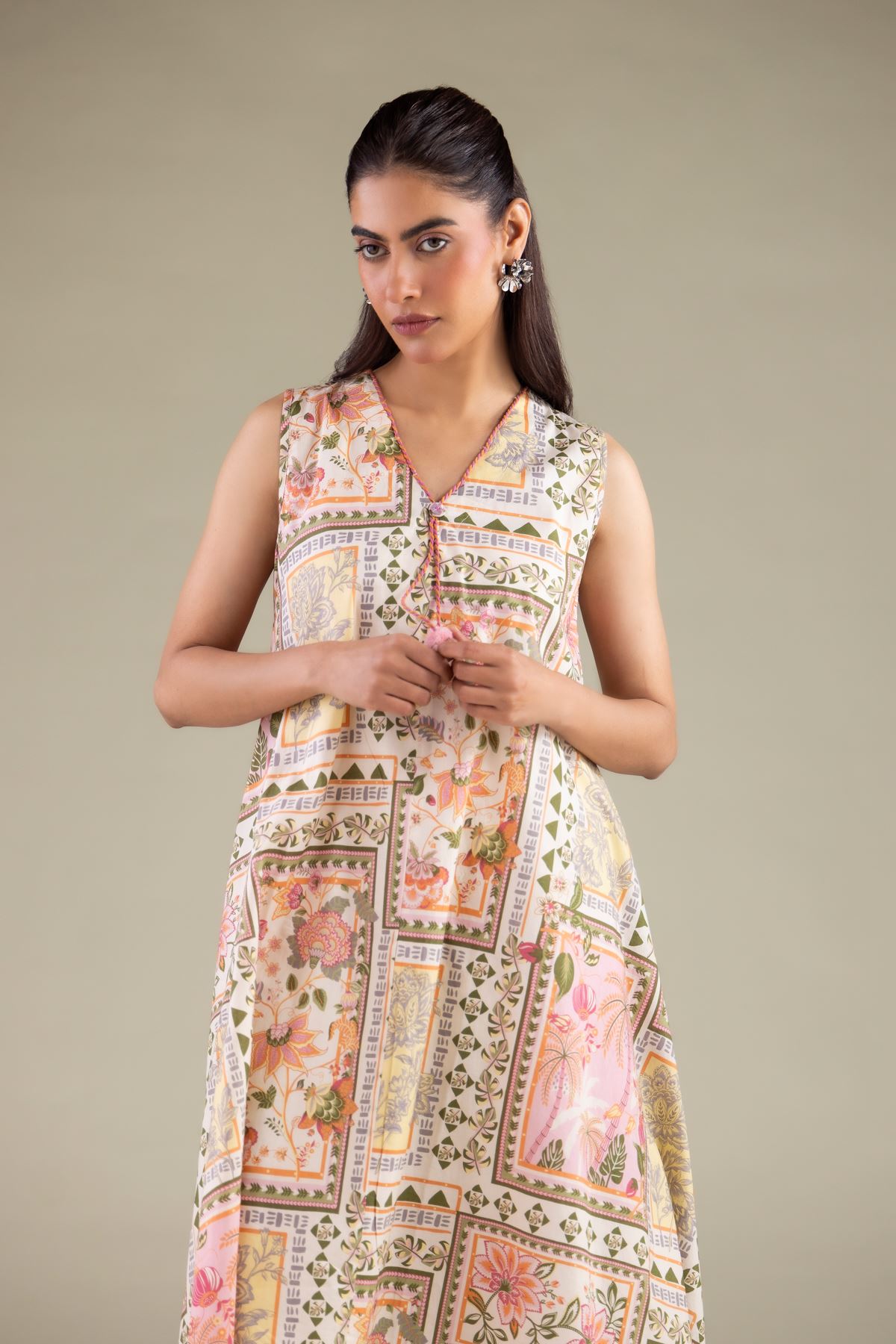 Printed Cambric Sleeveless Longline Kurta - 1-26-143-A-G-VG