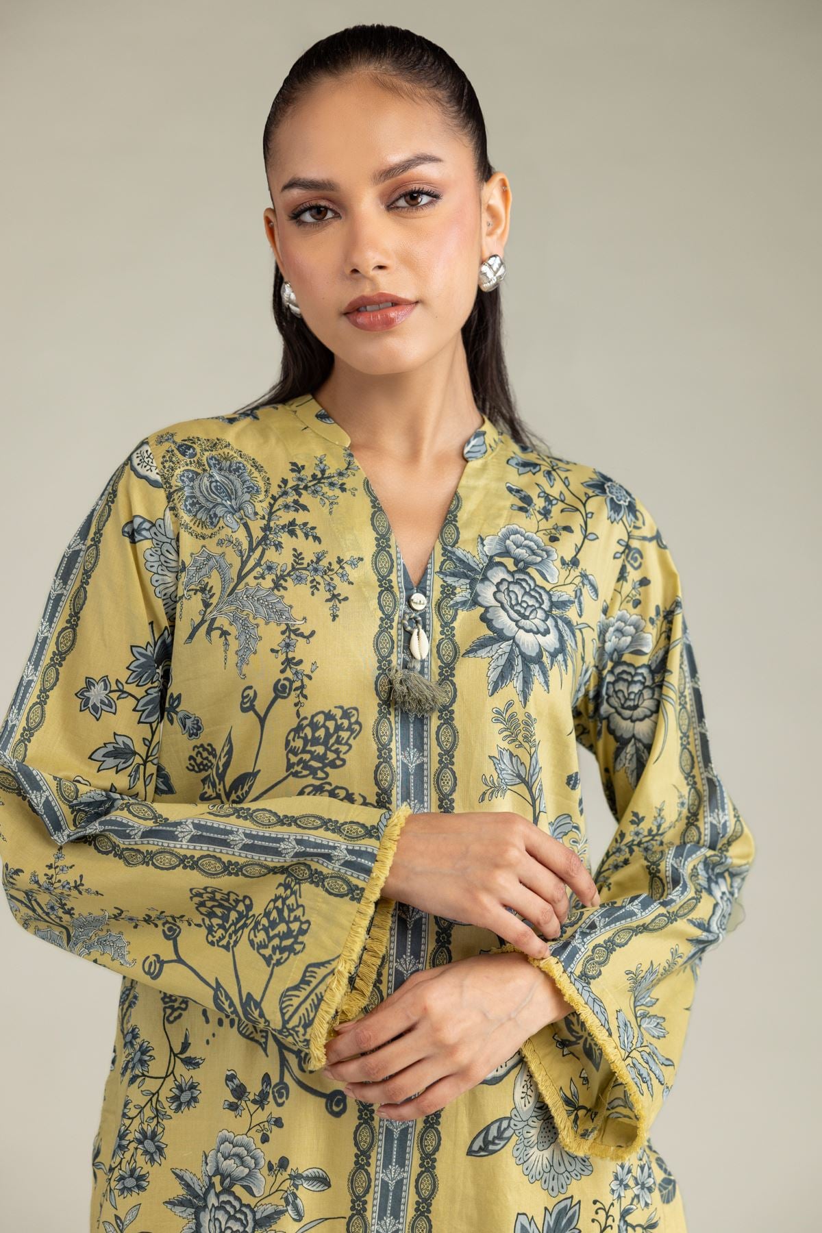 Printed Cambric Short V-Neck Kurta - 12-26-301-A-C1-VG