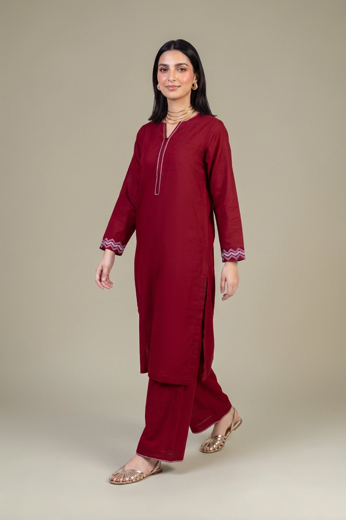 Embroidered Light Khaddar Tailored 2 Piece - 2-26-202-A-D-VG