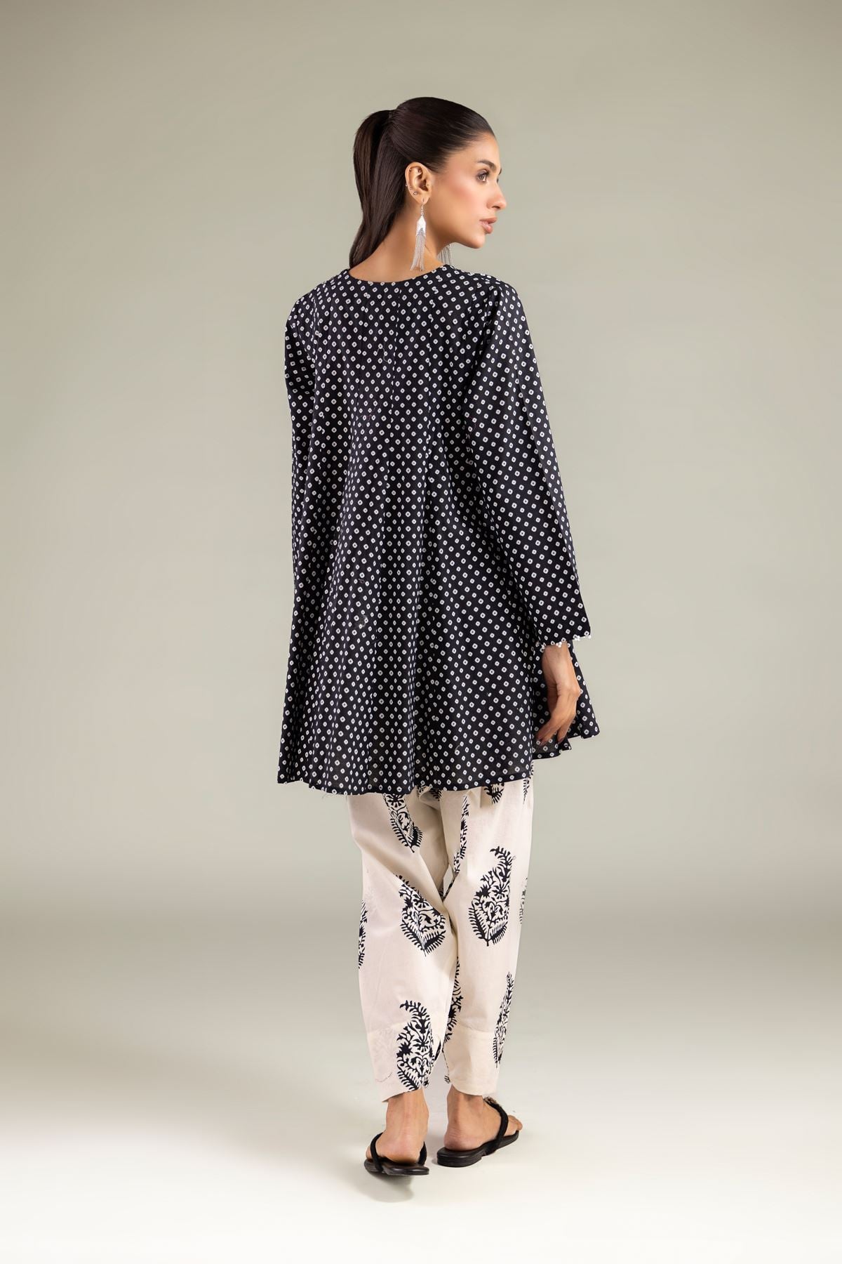 Printed Cambric Geometric V-Neck Kurta - 1-26-116-A-G-VG