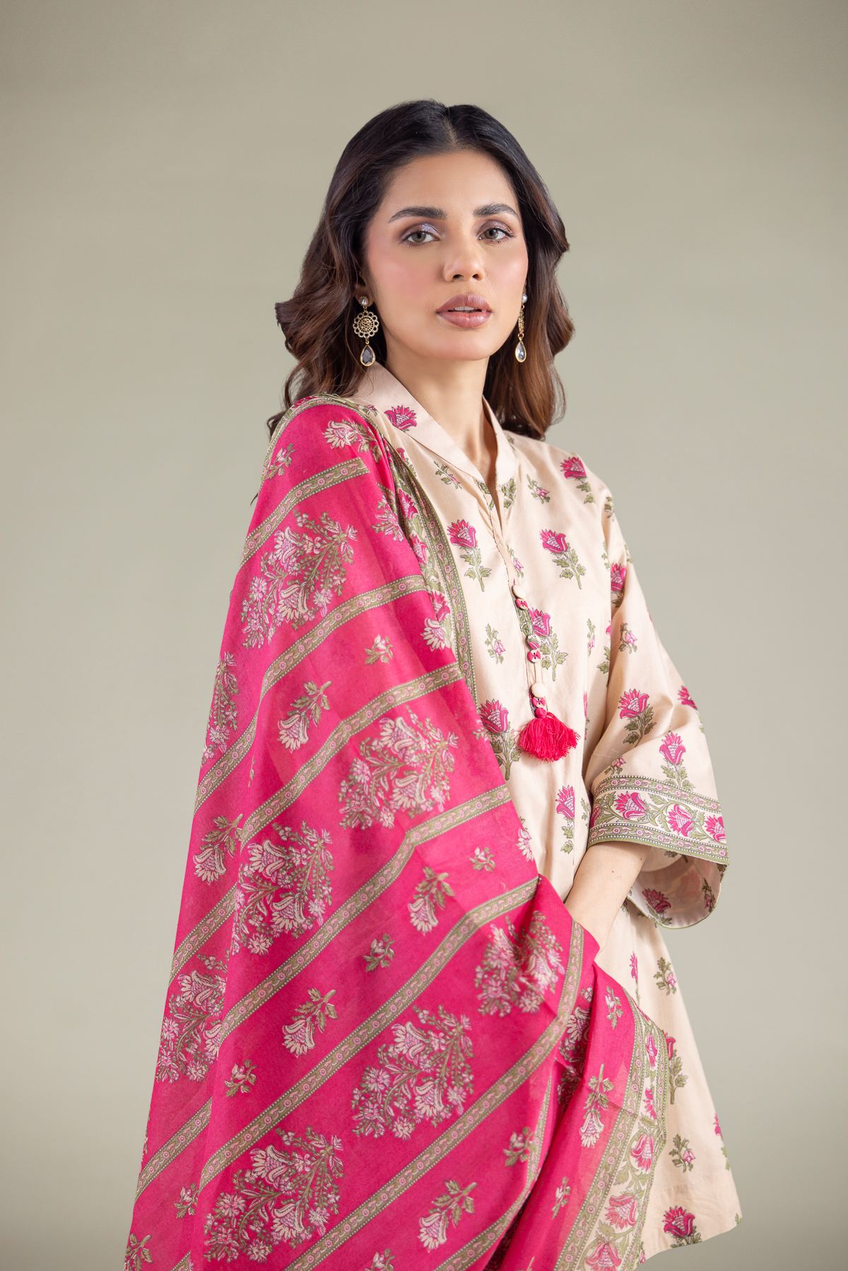 Printed Lawn Striped Tassel Dupatta - 1-26-130-A-C-VG