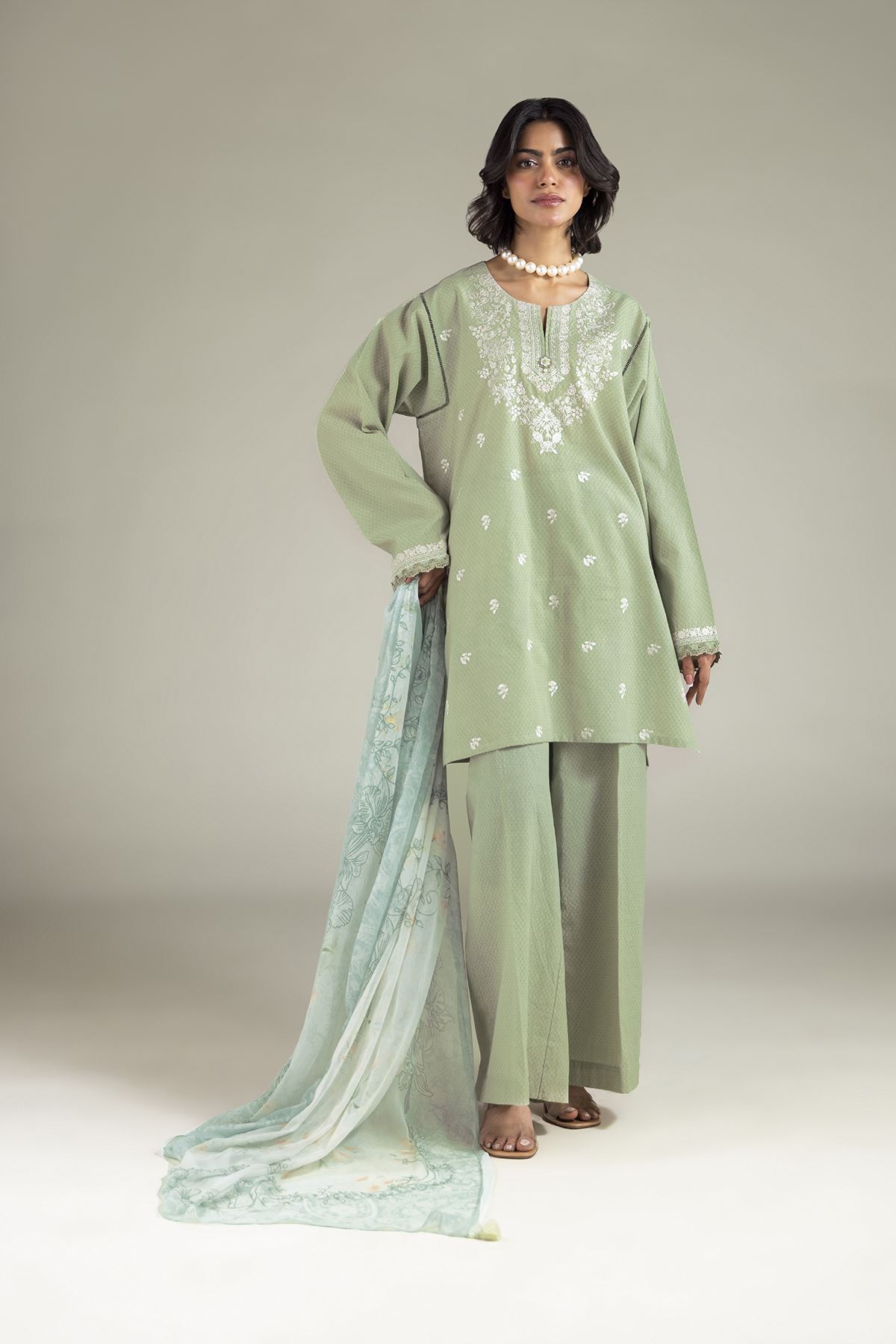 Embroidered Cotton Dobby Floral Tailored 3-Piece - 1-26-221-A-G1-VG