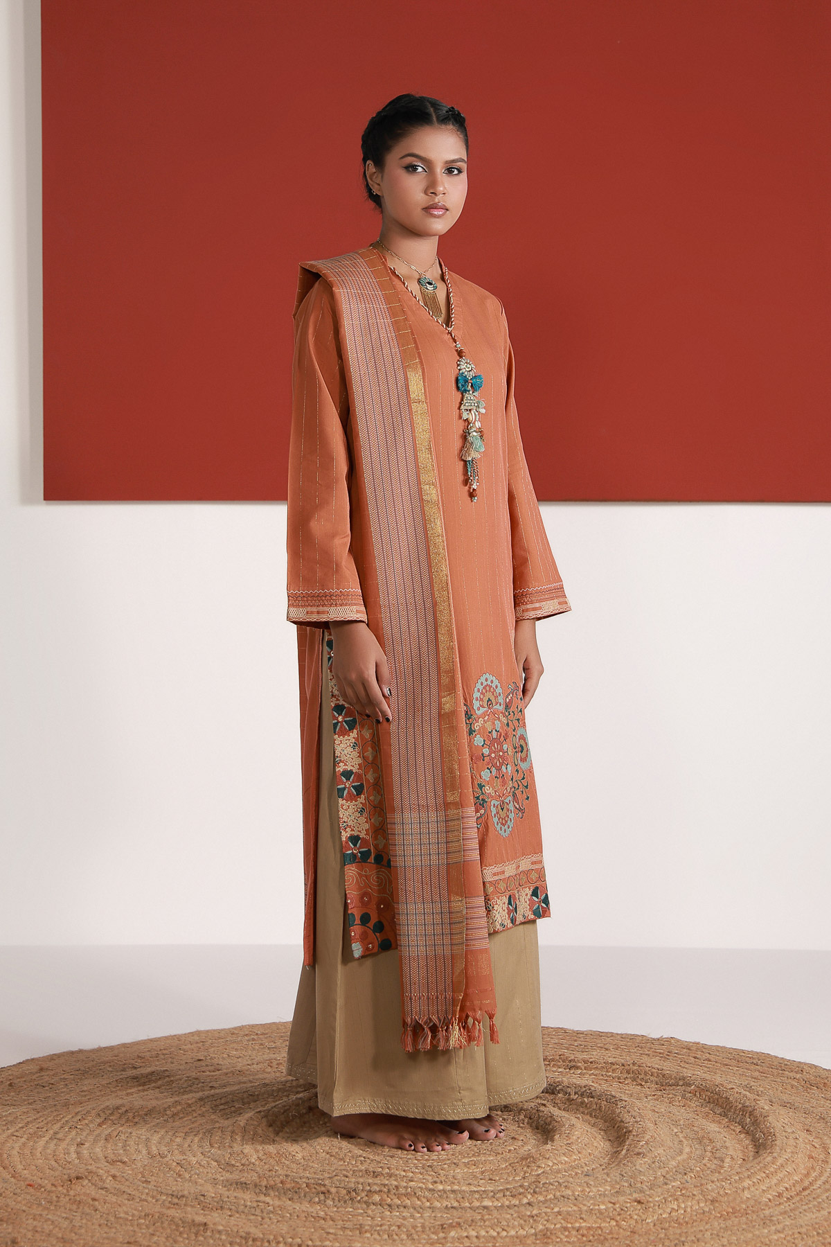 Yarn Dyed Handwoven Dupatta - 2-26-202-A-D-VG