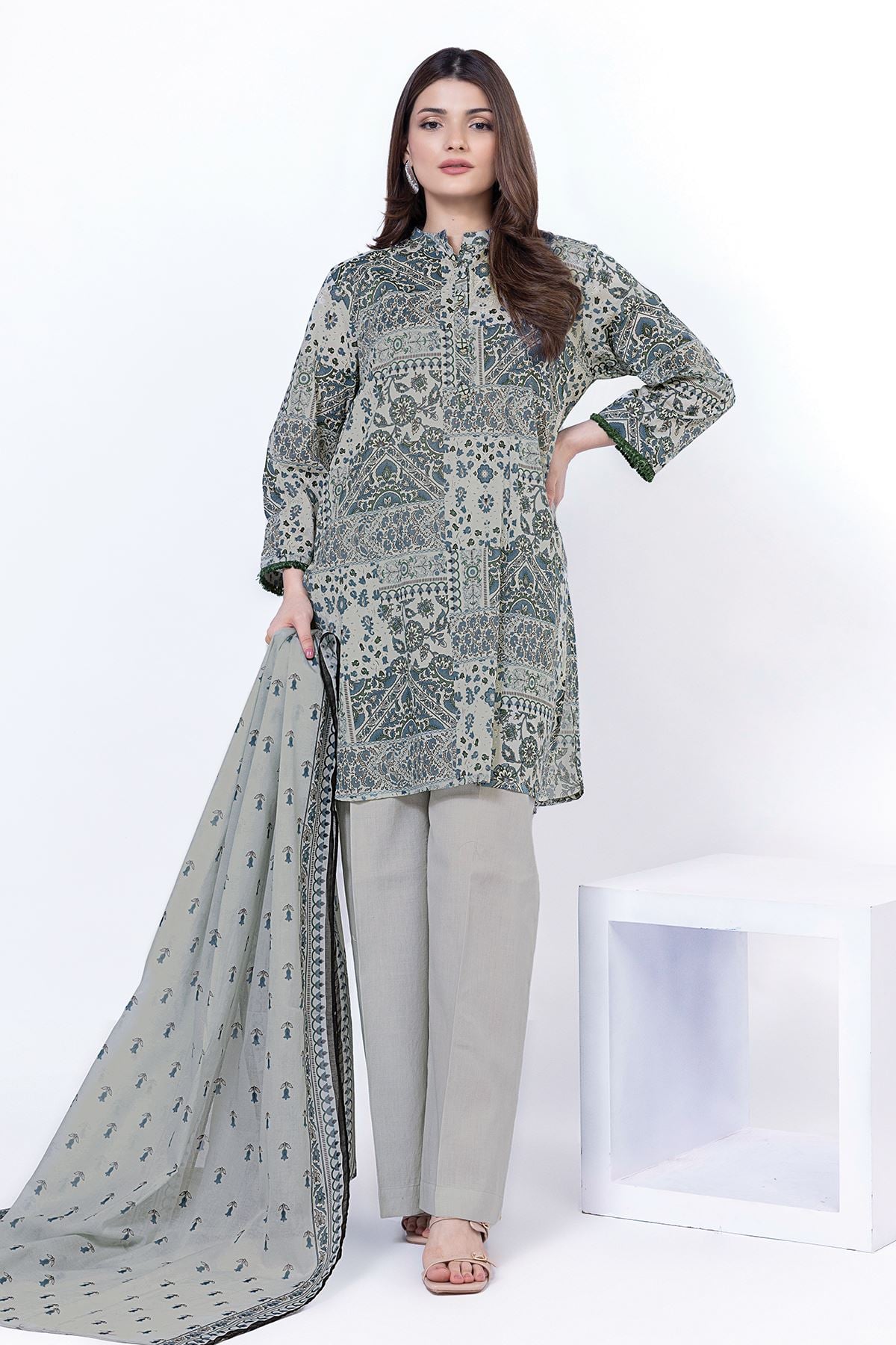 Printed Lawn Fabrics 3 Piece - KW38A-VG
