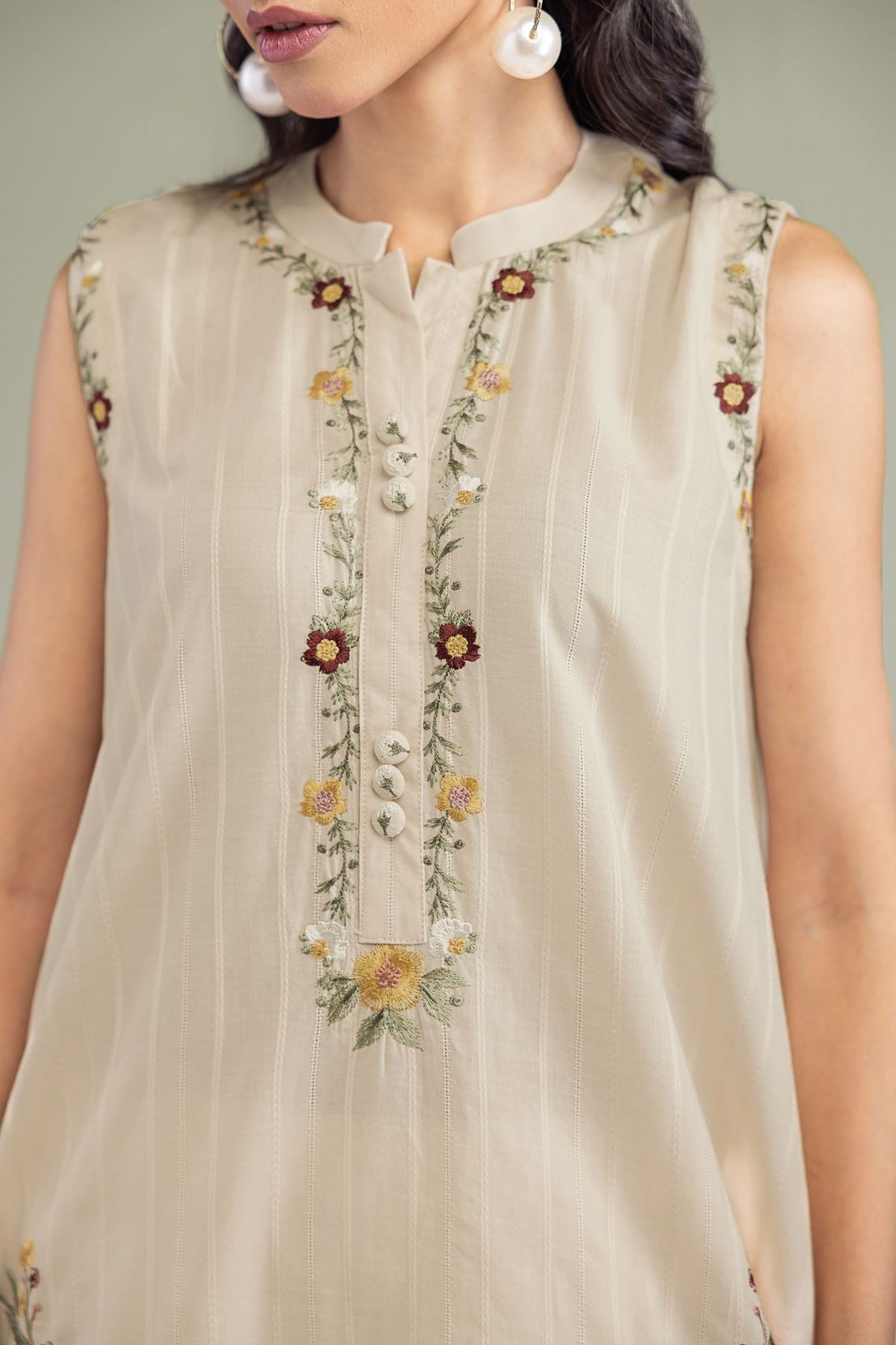 Embroidered Textured Cotton Beige Sleeveless Kurta - 1-26-213-A-B1-VG