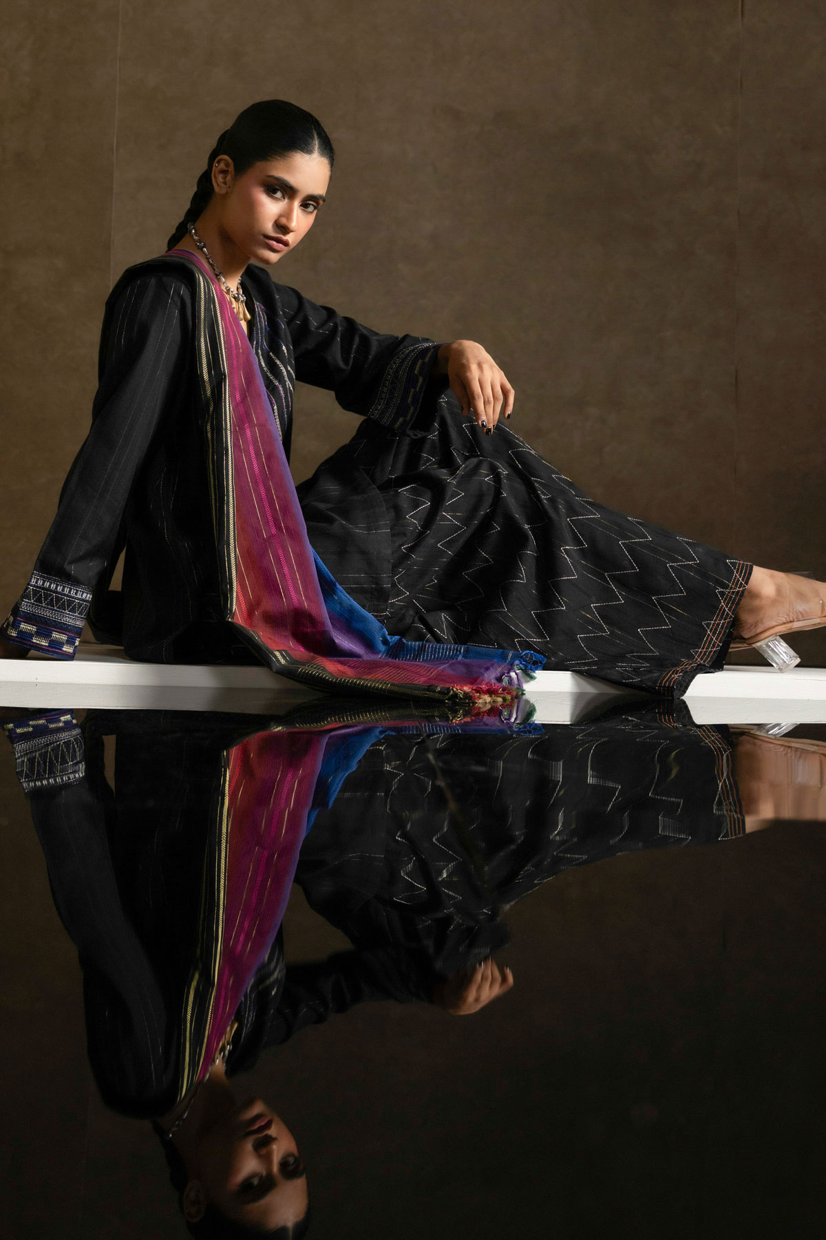 Yarn Dyed Handwoven Dupatta - 2-26-308-A-G1-VG