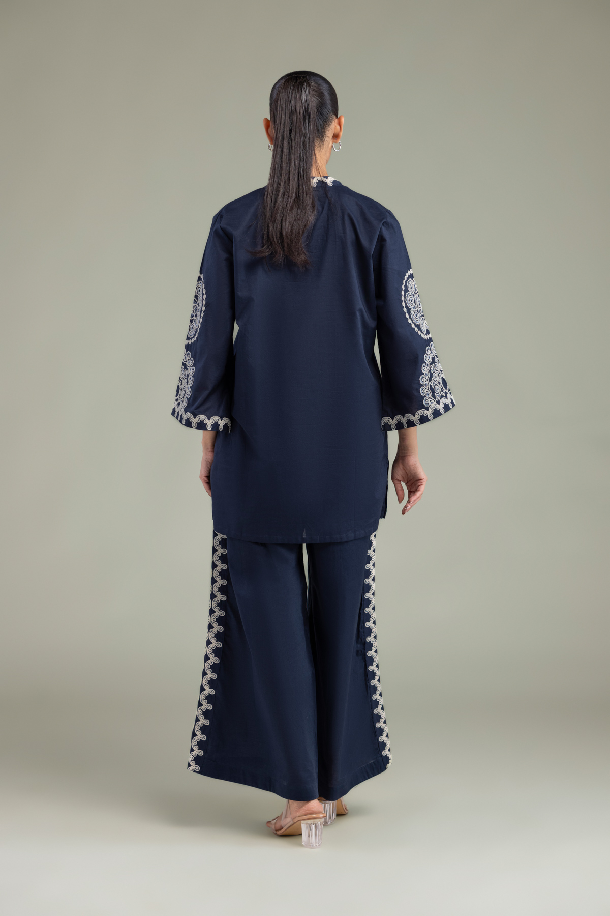 Embroidered Cambric V-Neck Navy Kurta - 1-26-102-A-F-VG