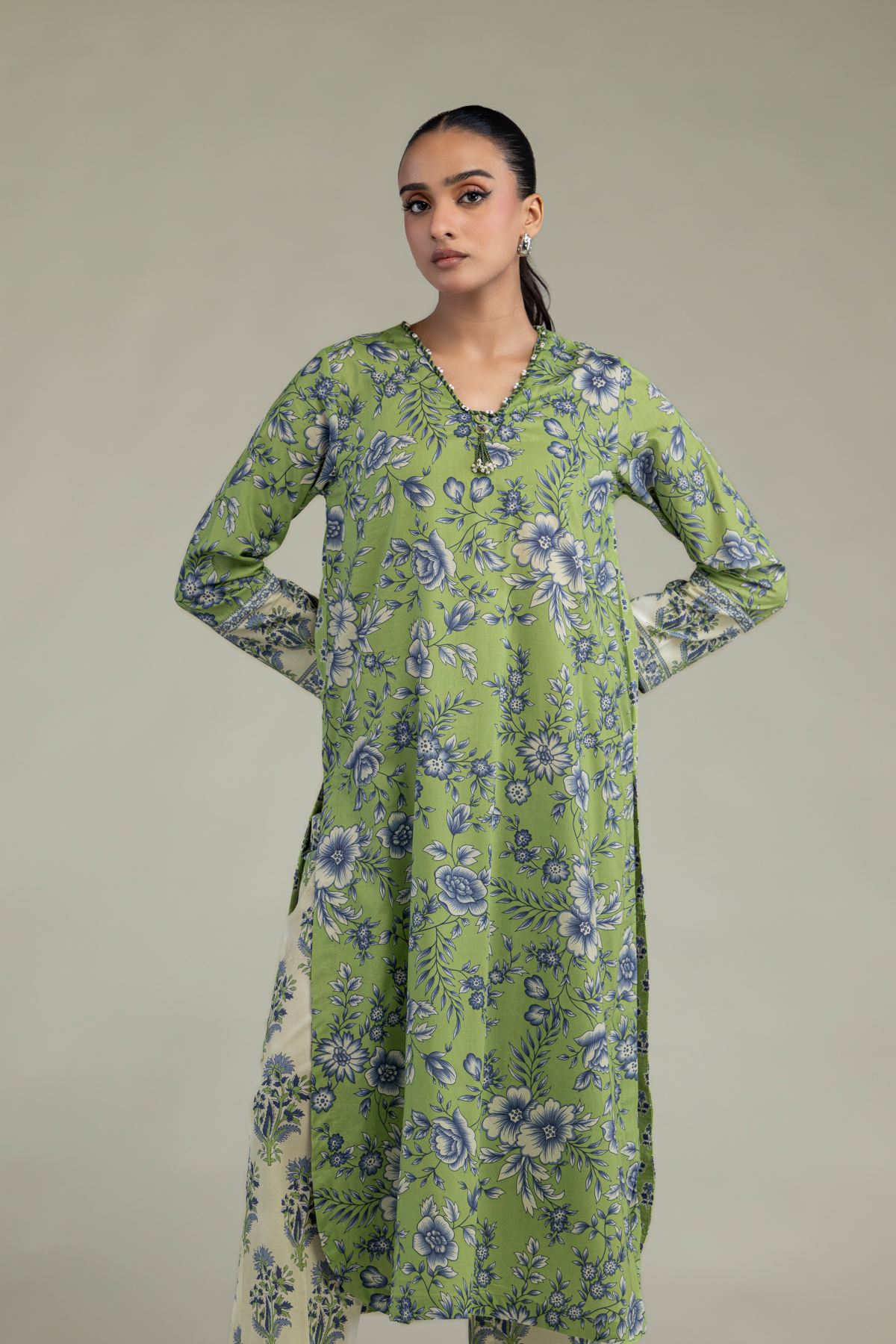 Printed Cambric Floral Green Kurta - 1-26-305-C-H2-VG