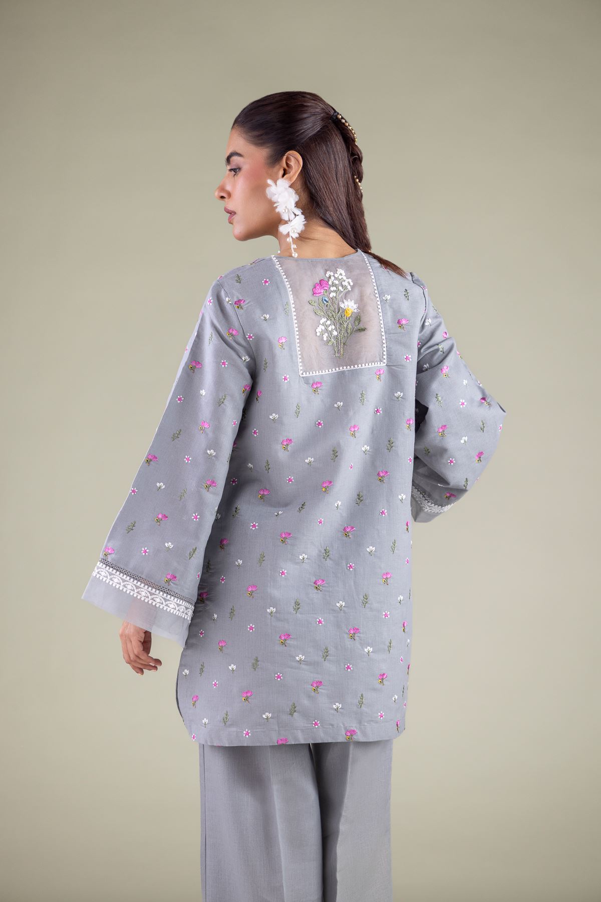 Embroidered Mesuri Floral V-Neck Kurta - 1-26-125-A-E-VG