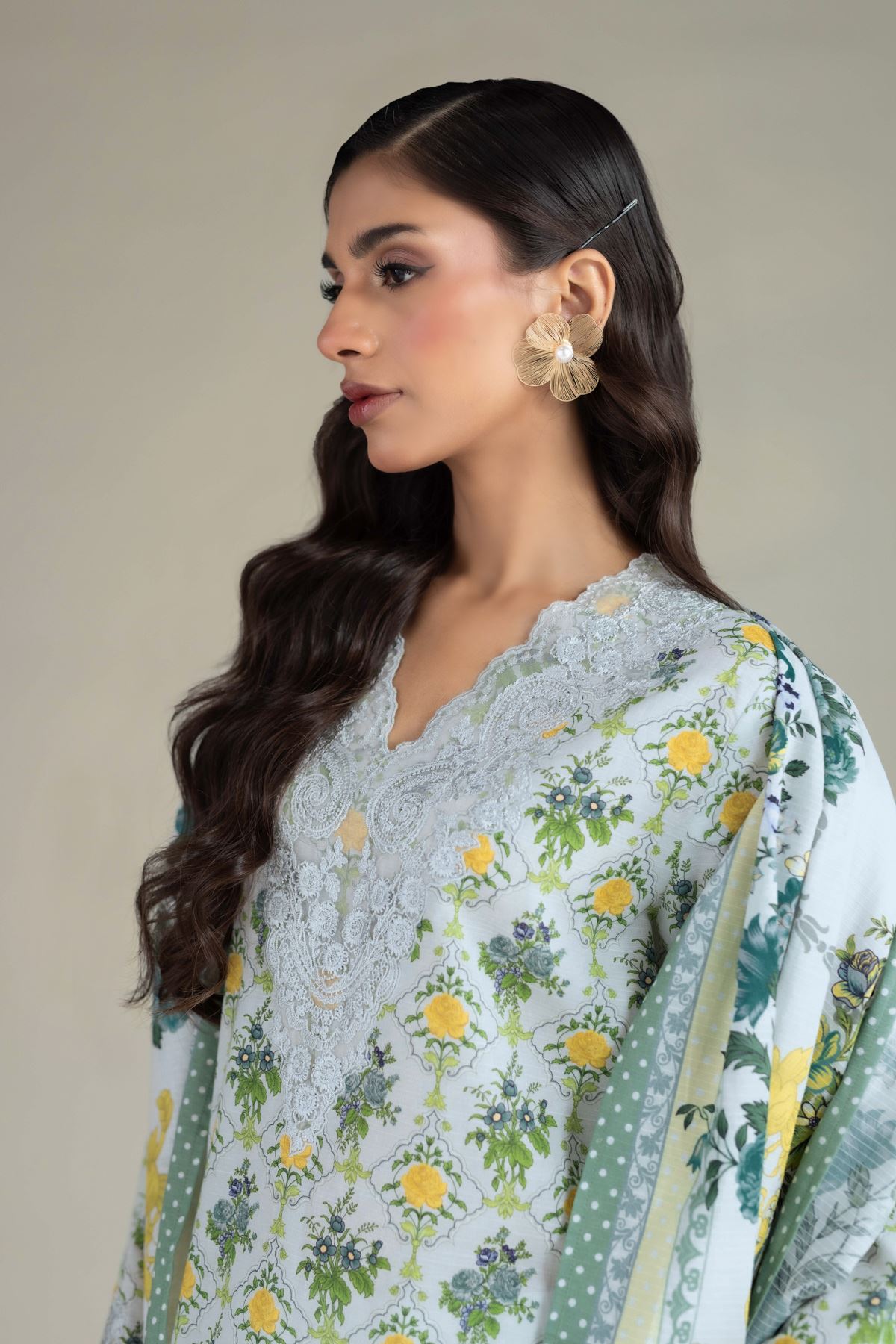 Embroidered Cambric Tailored 3 Piece - T-A33-26-104FD1-VG