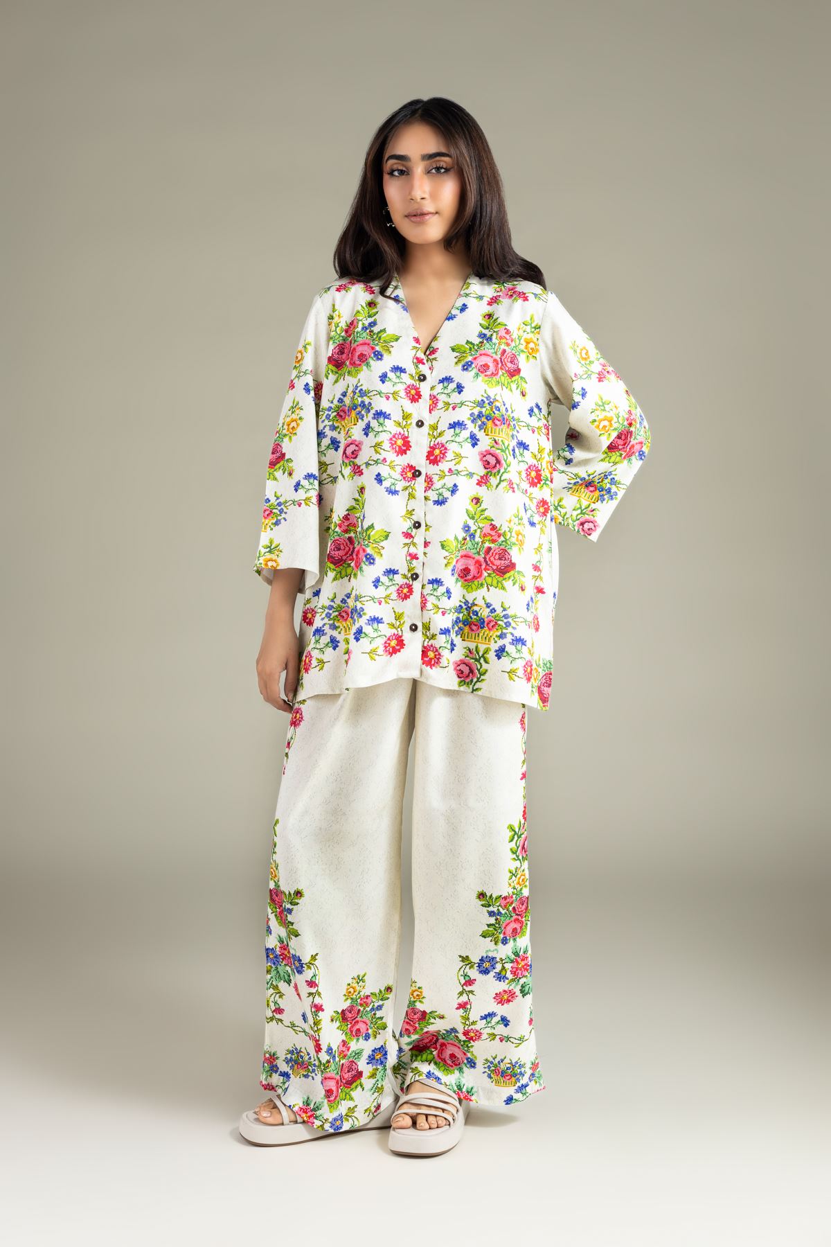 Printed Viscose Crepe Trousers - 6-26-106-B-F-VG