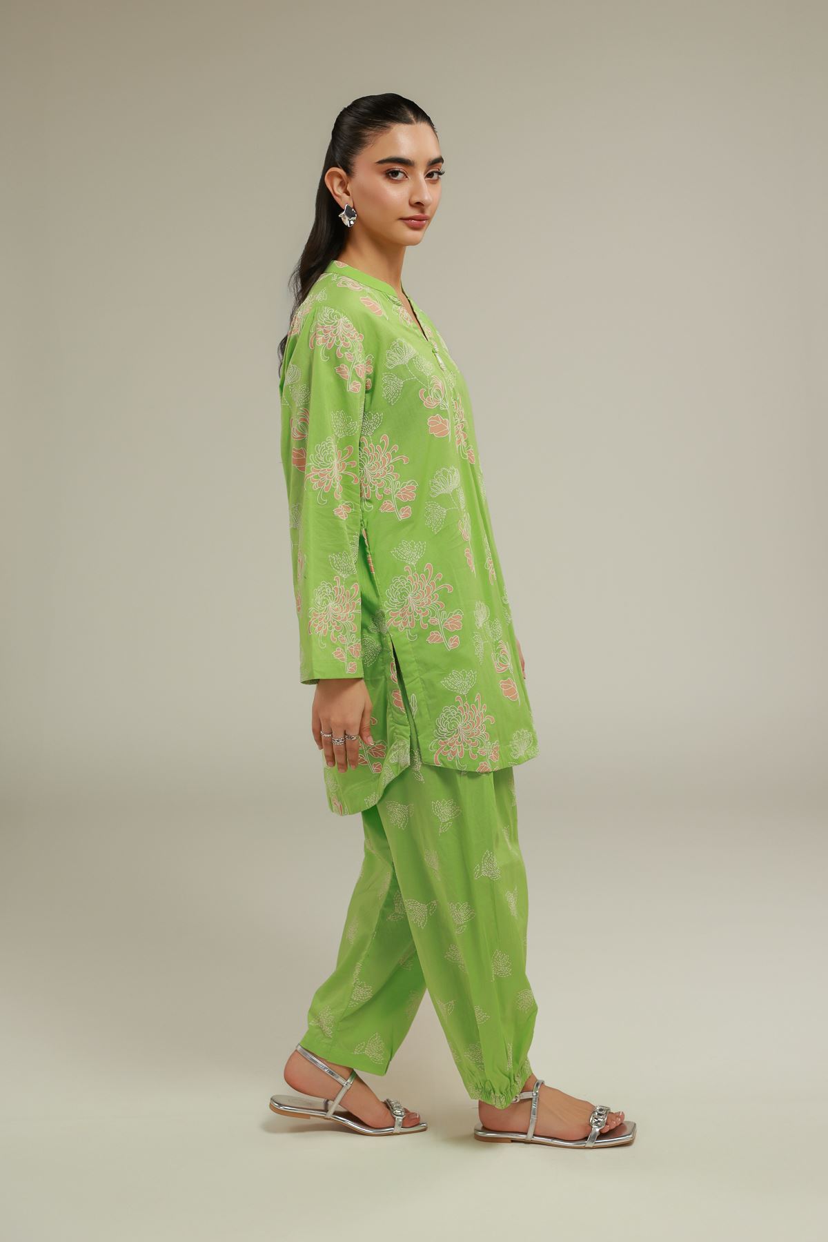 Cambric Floral Tapered Shalwar - 1-26-140-A-C-VG