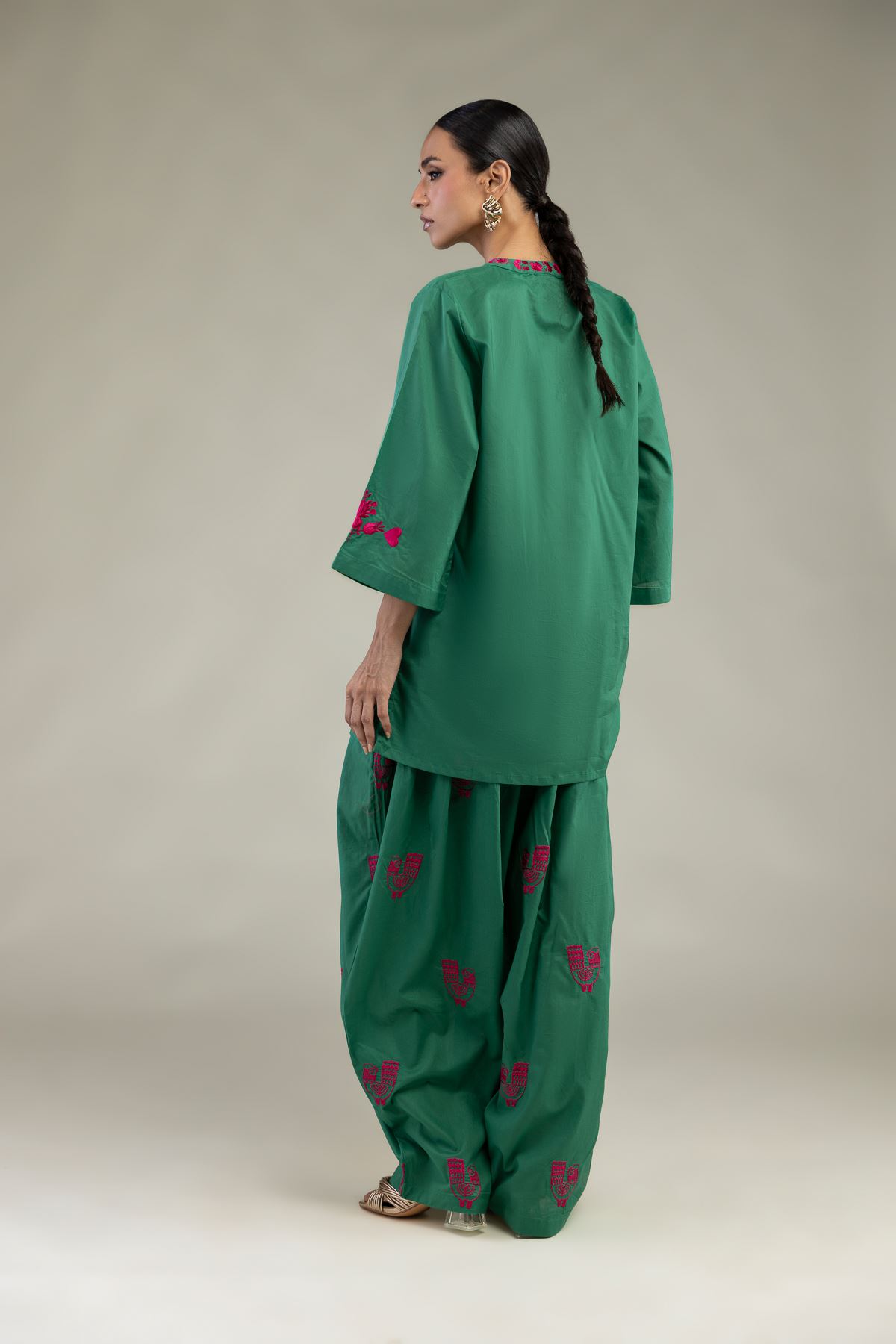 Embroidered Cambric Green Floral Kurta - 1-26-327-B-B1-VG