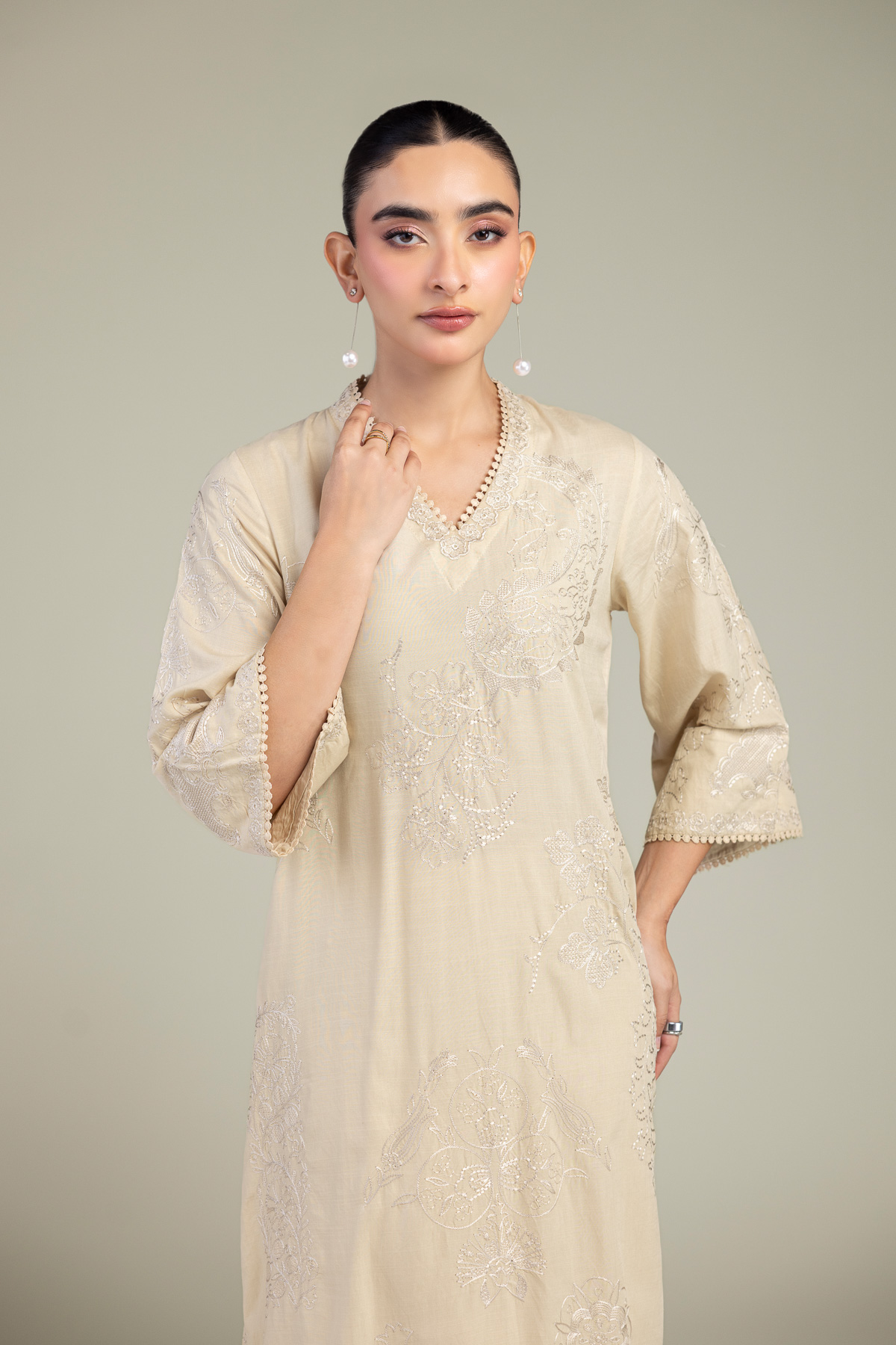 Embroidered Raw Silk Floral V-Neck Kurta - A22-26-214FH1-VG