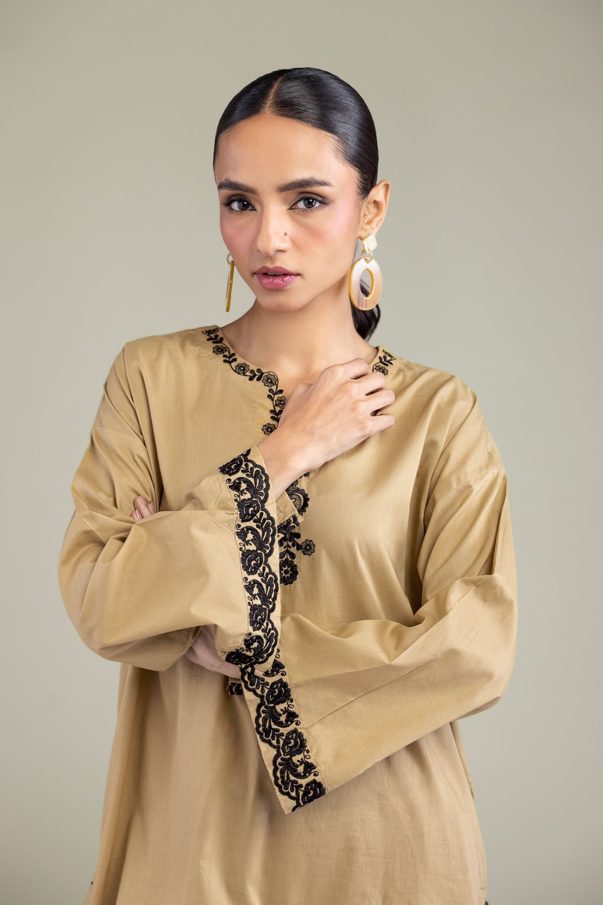 Embroidered Cambric Beige Cambric Kurta - 1-26-206-A-F1-VG