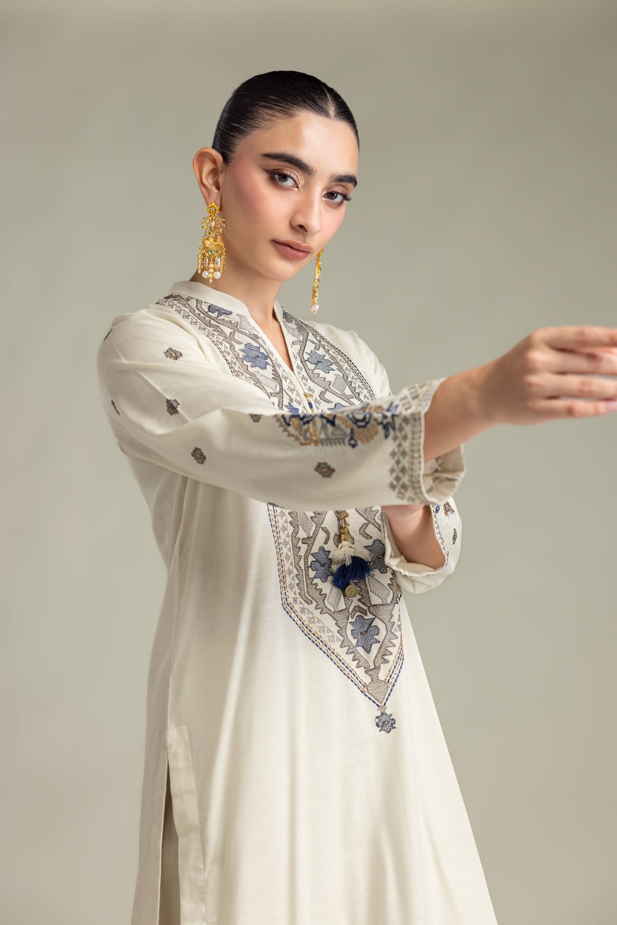 Embroidered Raw Silk Off-White Silk Kurta - 2-26-415-A-H1-VG