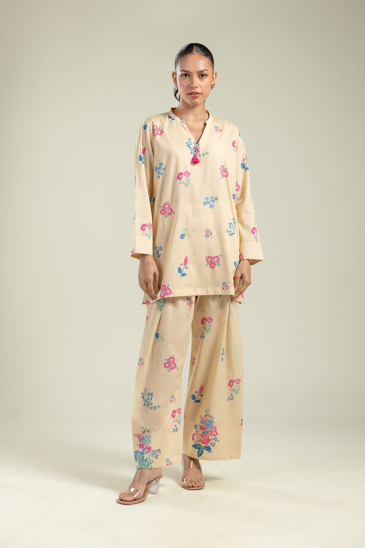 Printed Cambric Beige Floral Shalwar - 26-01-1E5-05TB-VG