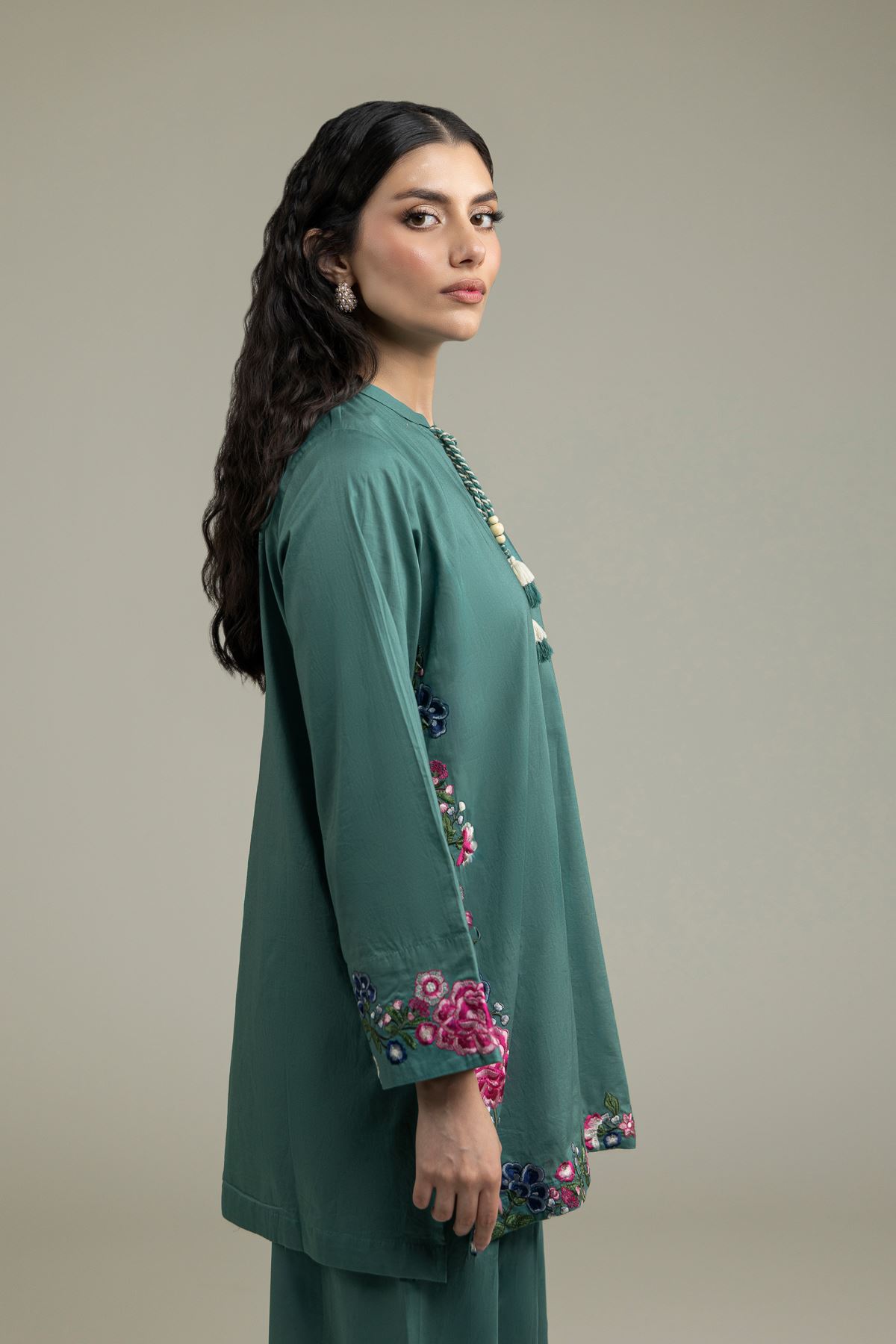 Embroidered Cambric Teal Floral Kurta - 1-26-231-A-F1-VG