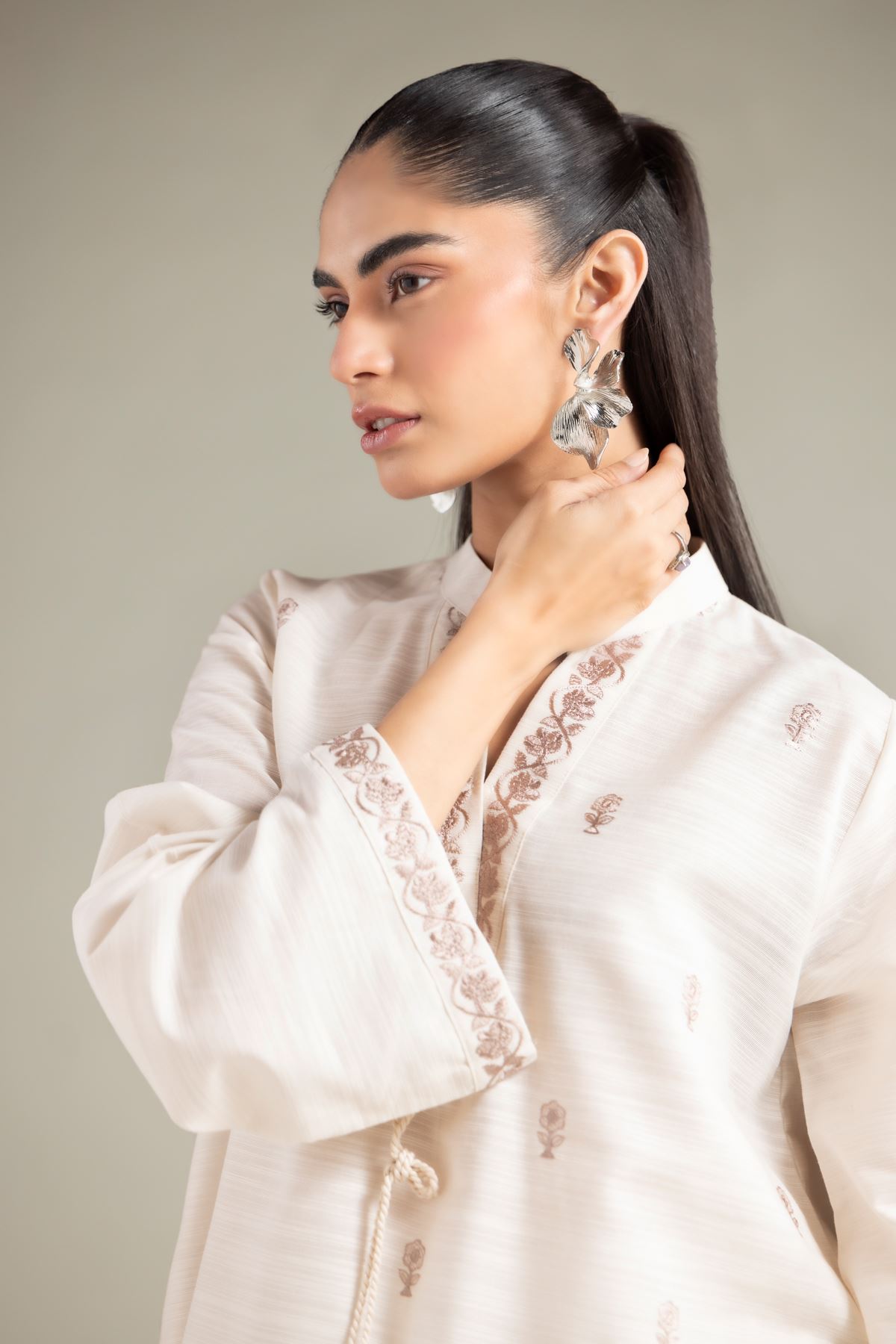 Embroidered Textured Cotton Kurta - 1-26-109-A-E-VG