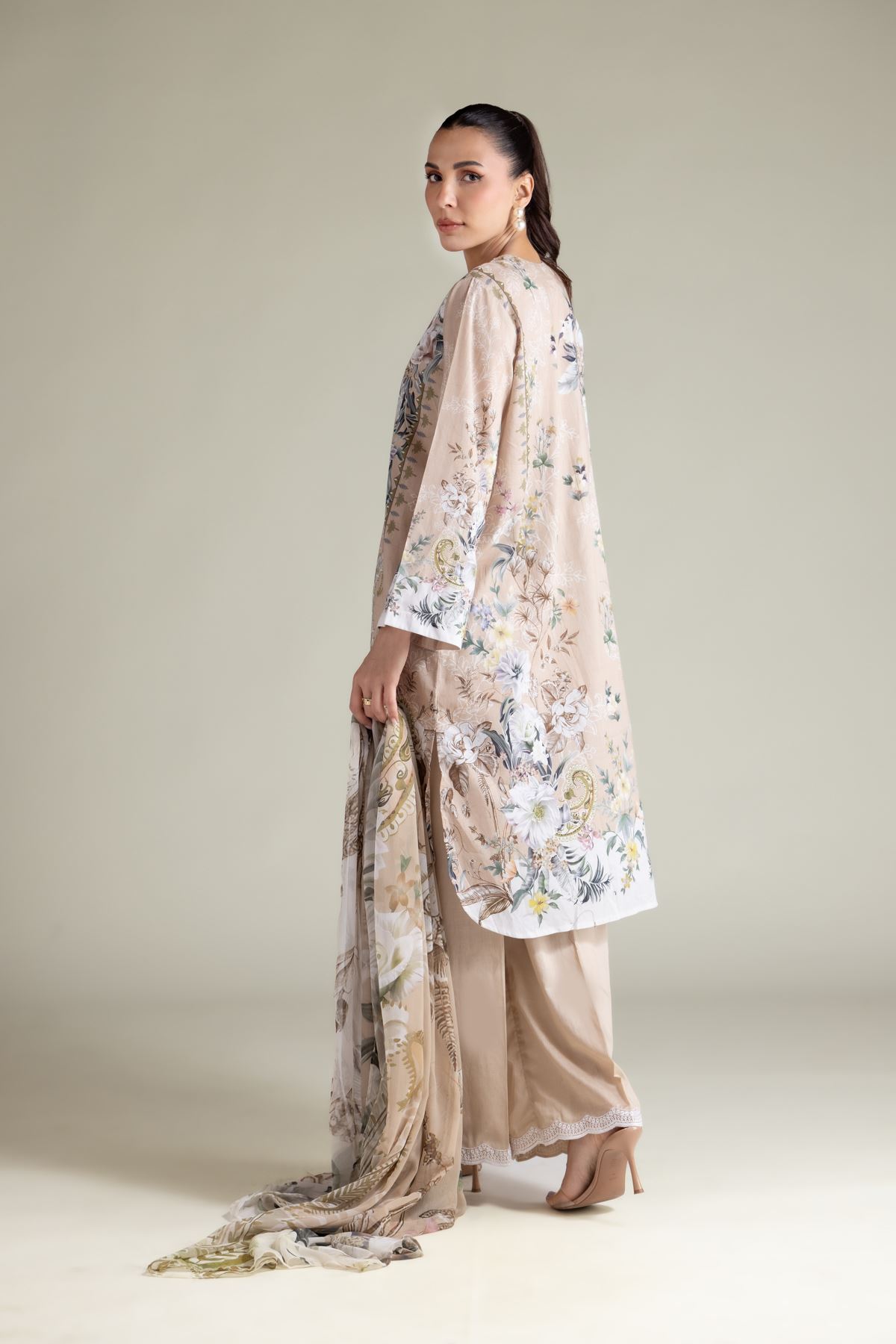 Embroidered Lawn Lawn Tailored 3-Piece - 1-26-229-B-F1-VG