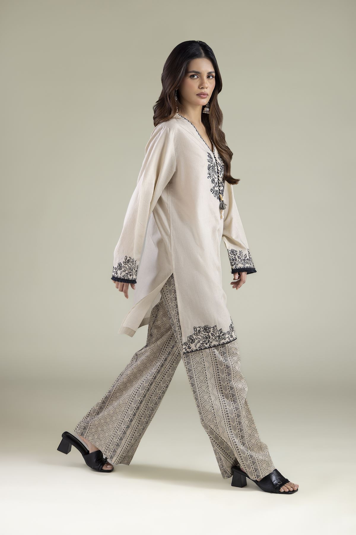 Embroidered Cambric Fabrics 2 Piece | Top and Bottom - 2-26-308-A-B1-VG