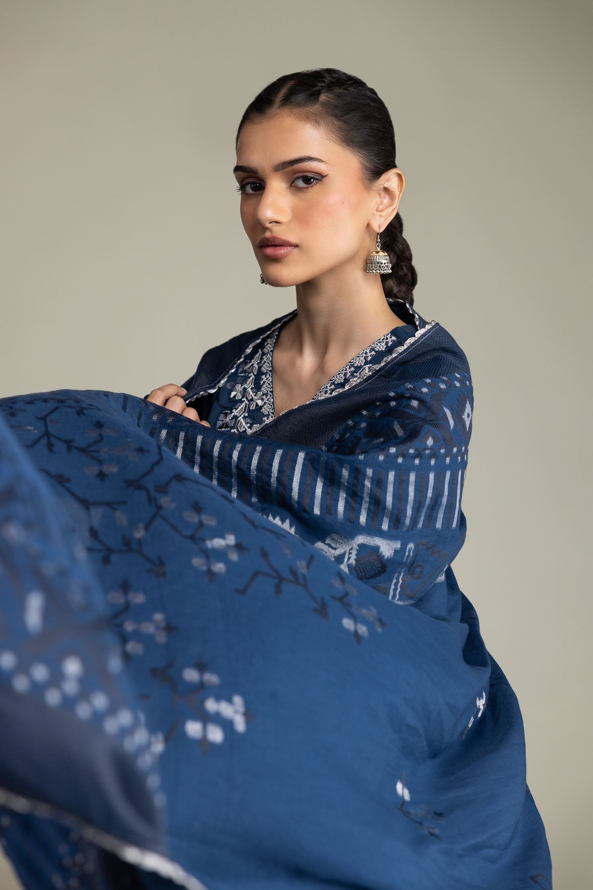 Embroidered Jacquard Tailored 3-piece Jacquard - 1-26-102-A-F-VG