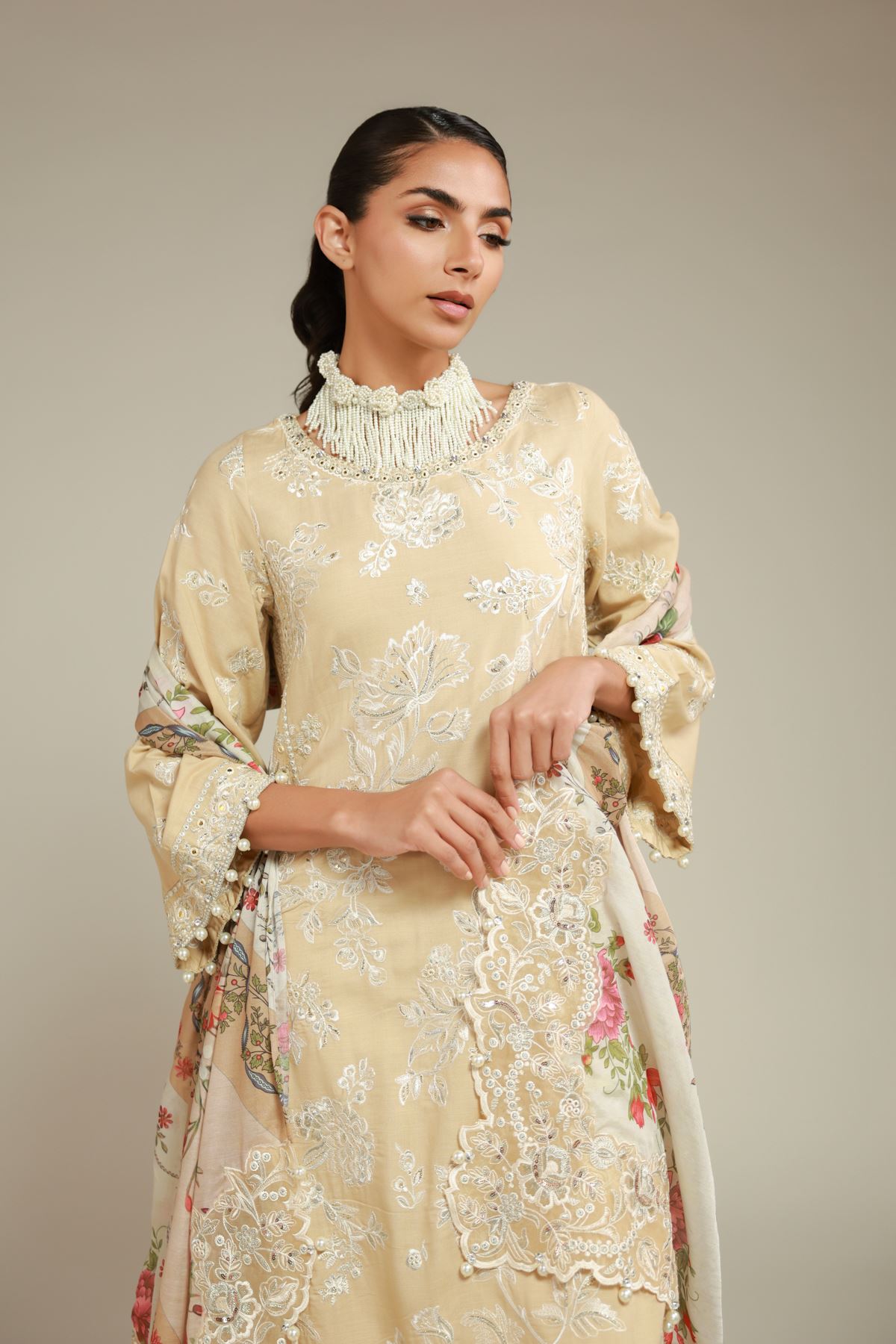 Embroidered Mesuri Dupatta - 25-12-12S4-06TA-VG