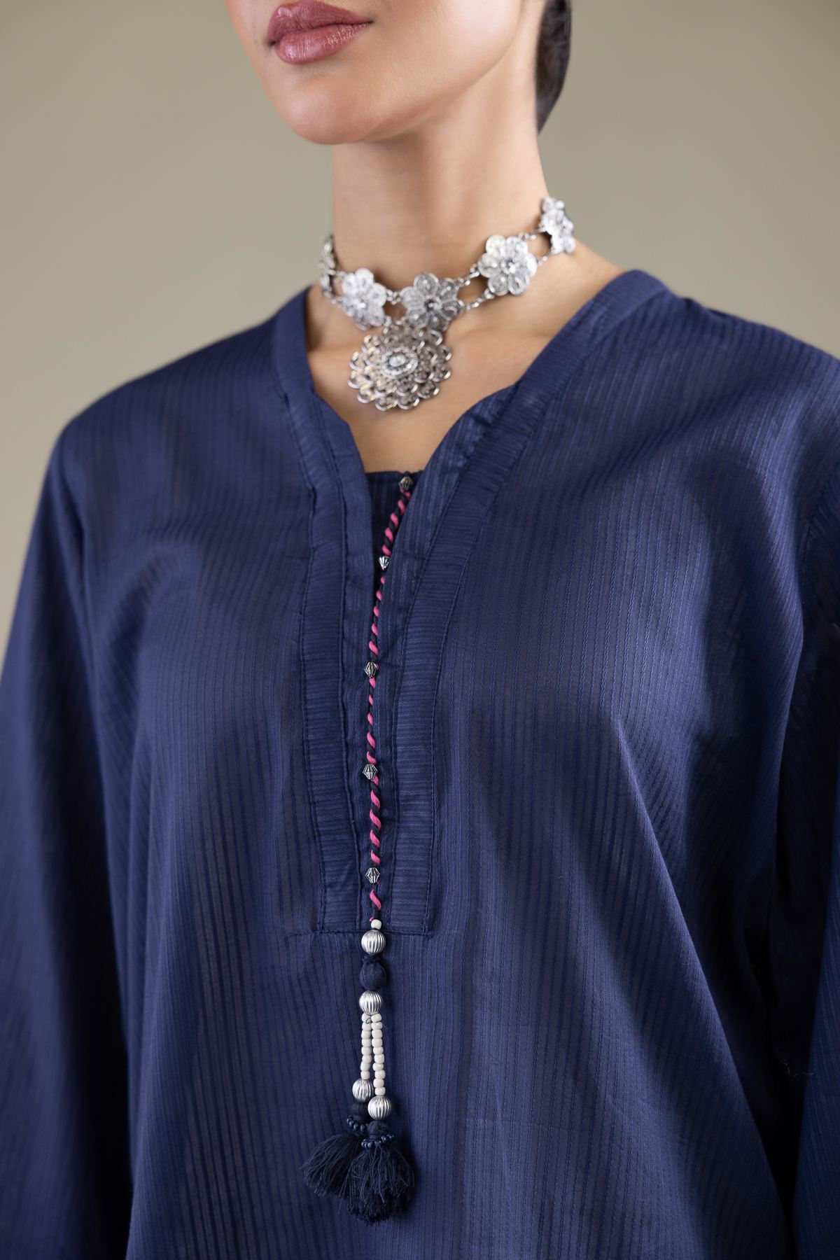 Dyed Cotton Dobby Navy V-Neck Kurta - 25-10-12E6-07TA-VG