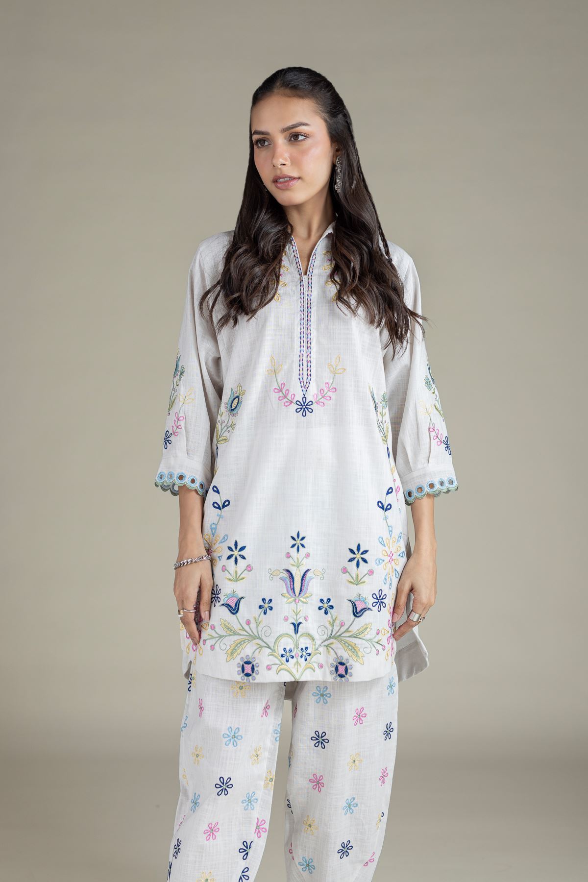 Embroidered Heavy Textured Cotton Kurta - 25-09-12E2-05TB-VG