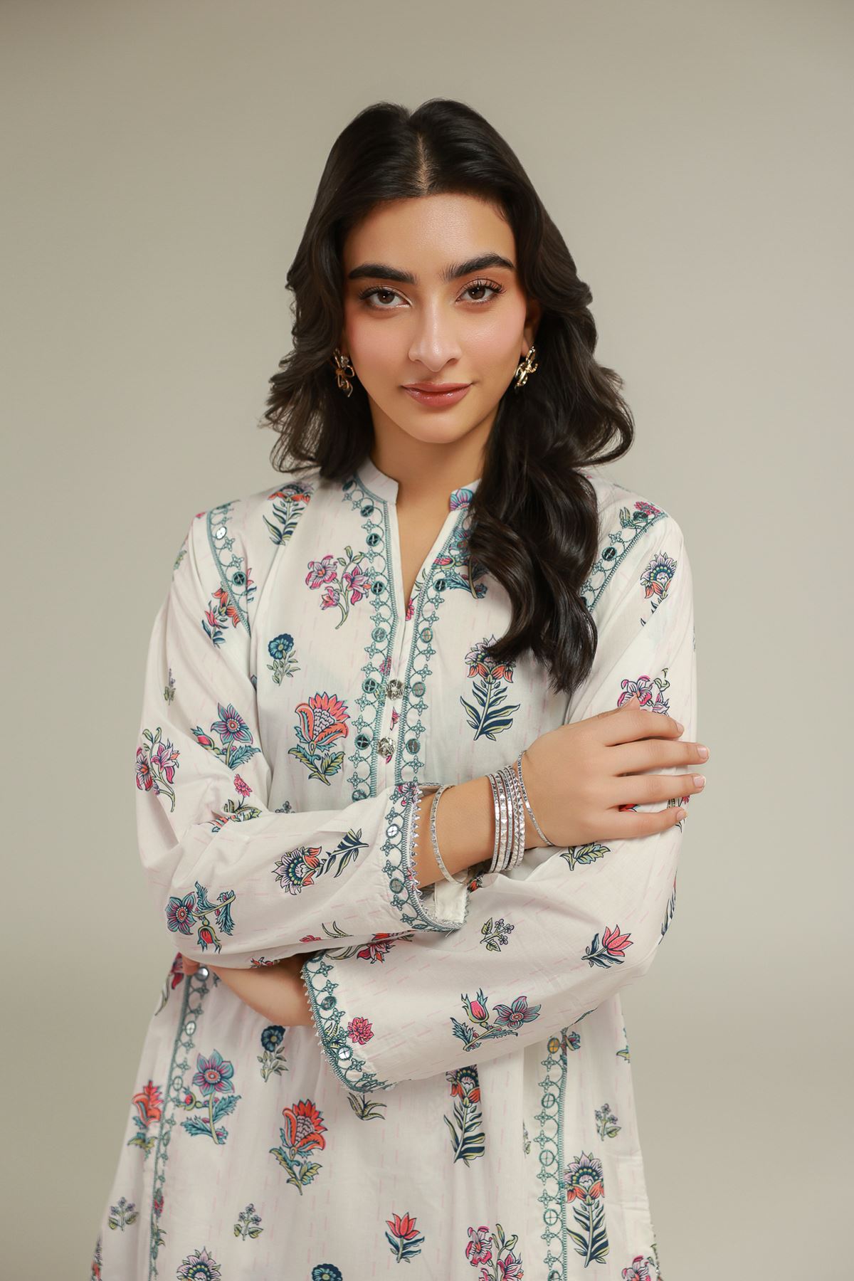 Embroidered Cotton Viscose Short Floral Kurta - T-A22-26-103FA1-VG