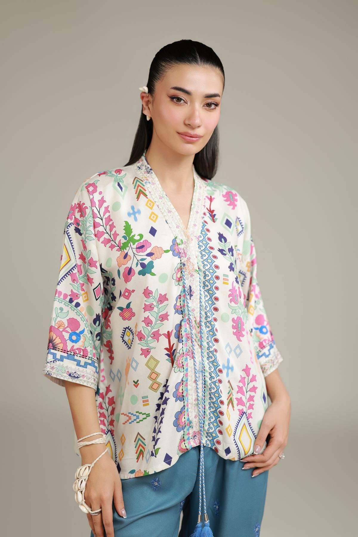 Embroidered Viscose Crepe Floral V-Neck Tunic - 6-26-103-B-A-VG
