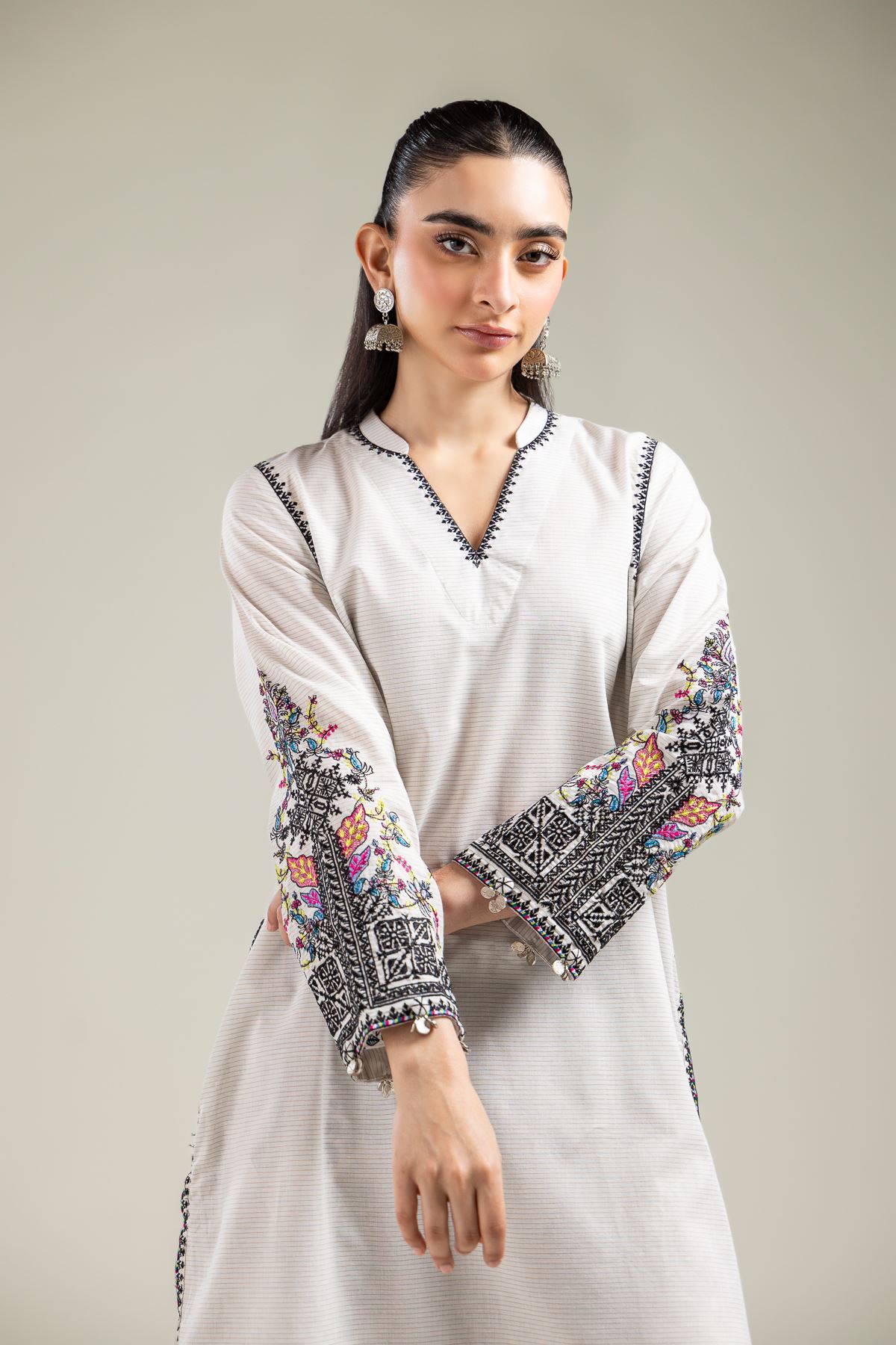 Embroidered Mesuri Off-White Longline Kurta - 1-26-142-A-B-VG