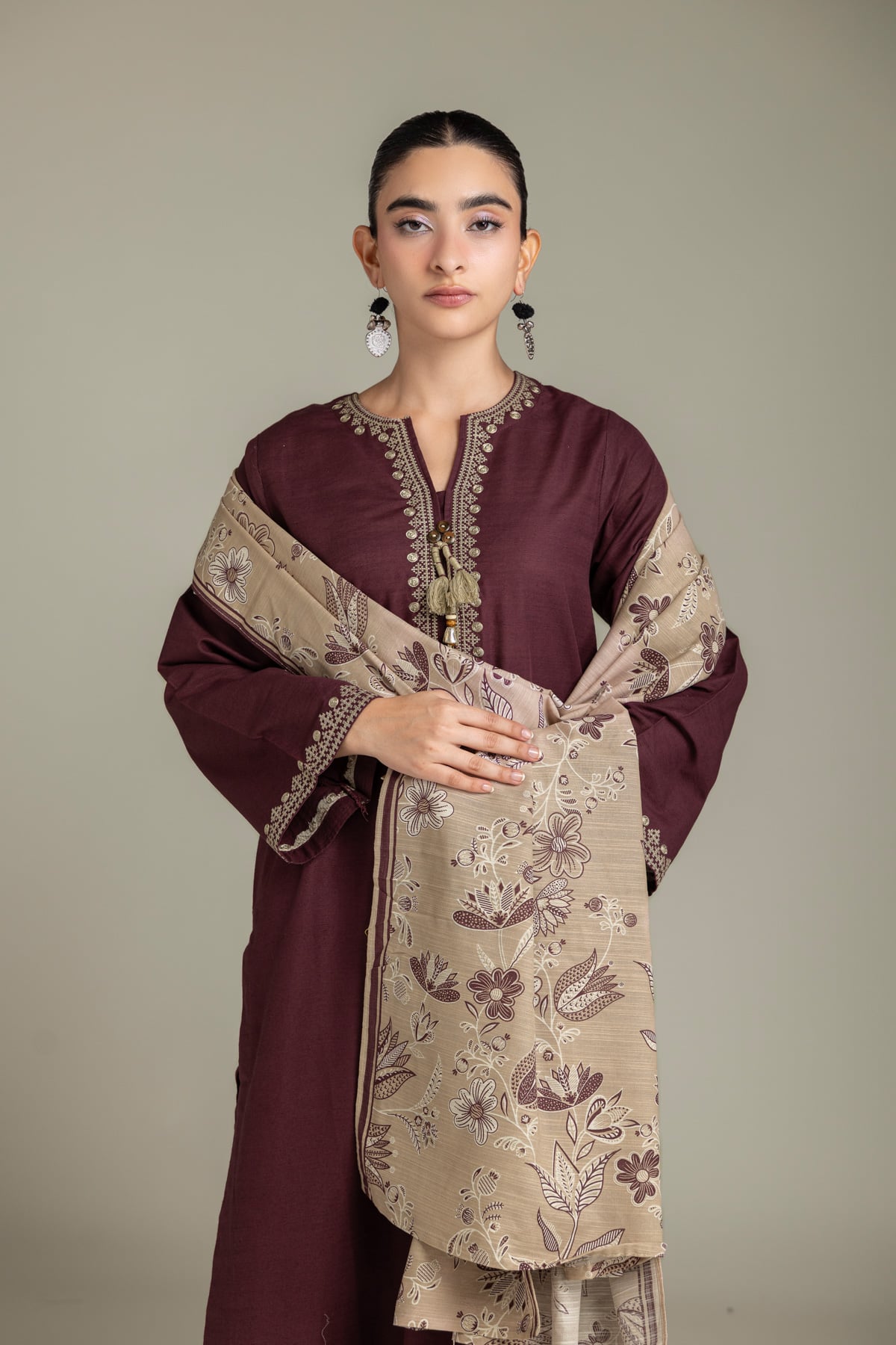 Embroidered Light Khaddar Fabrics 3 Piece - 2-26-202-A-D-VG