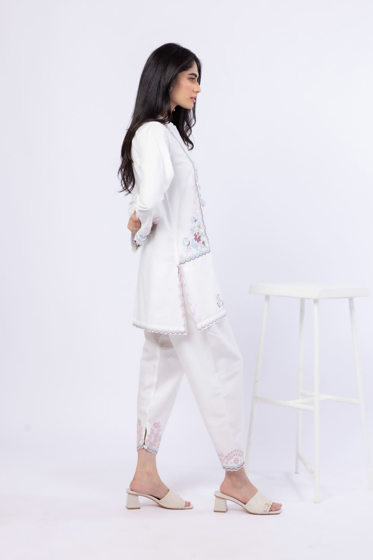 Embroidered Raw Silk Pants - 25-10-10S1-01TB-VG