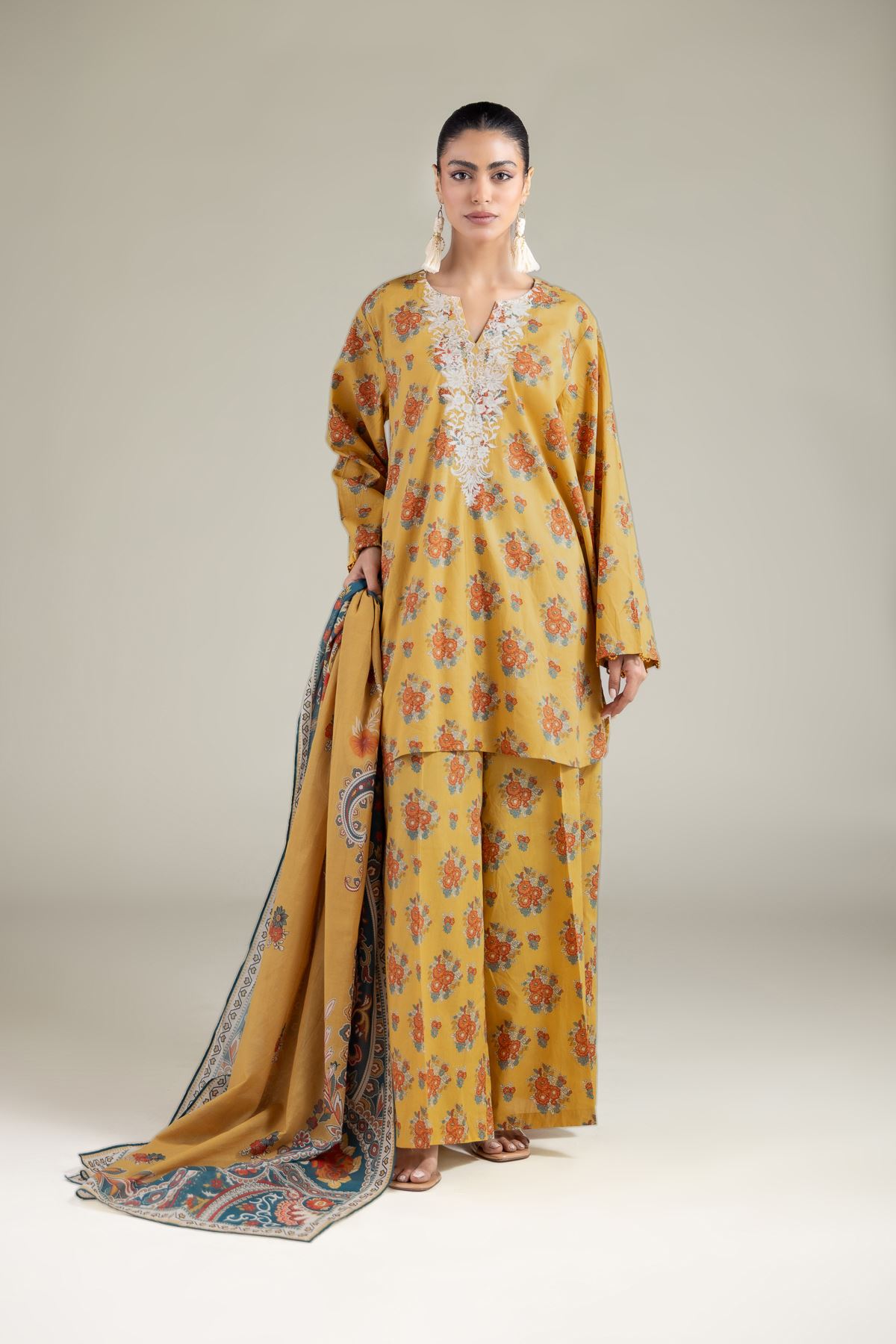 Embroidered Lawn Lawn Tailored 3-piece - 2-26-113-A-F-VG