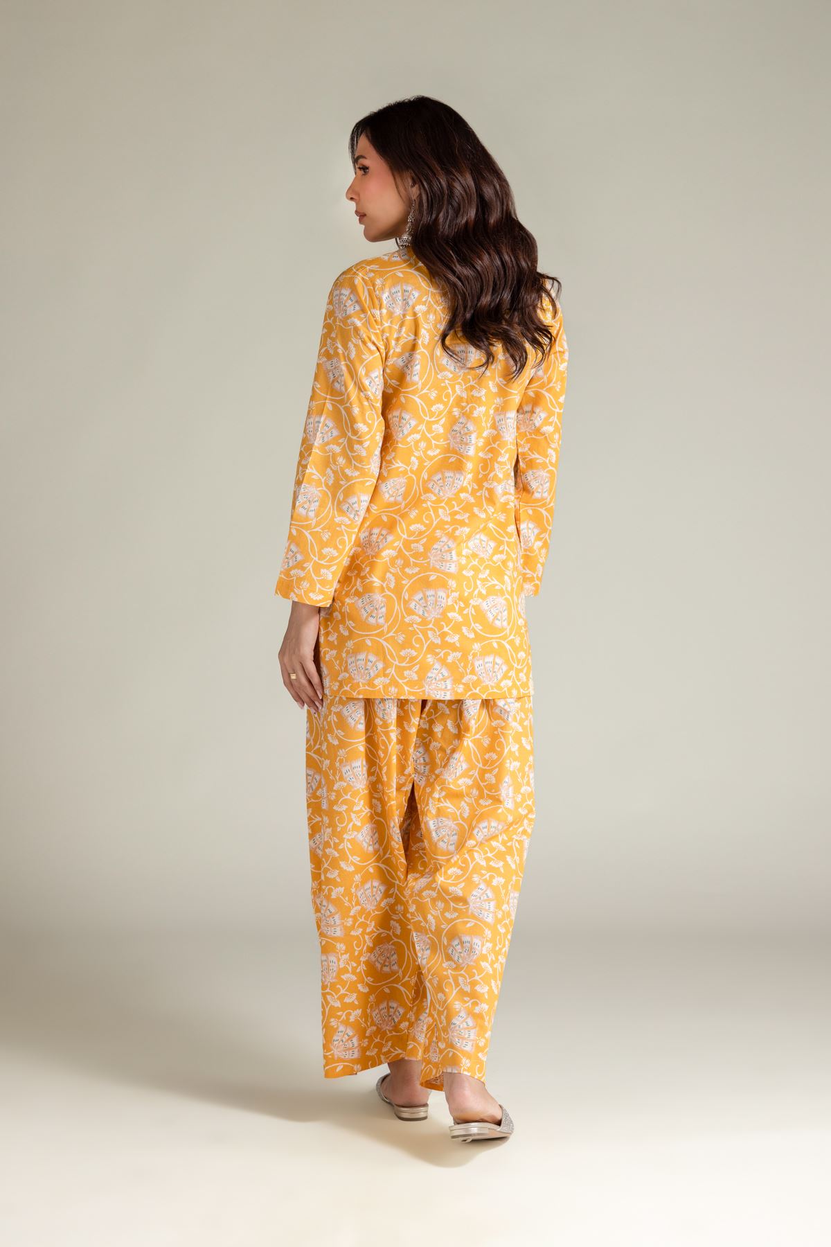 Embroidered Cambric Floral Short Kurta - T-A113-26-101EI2-VG