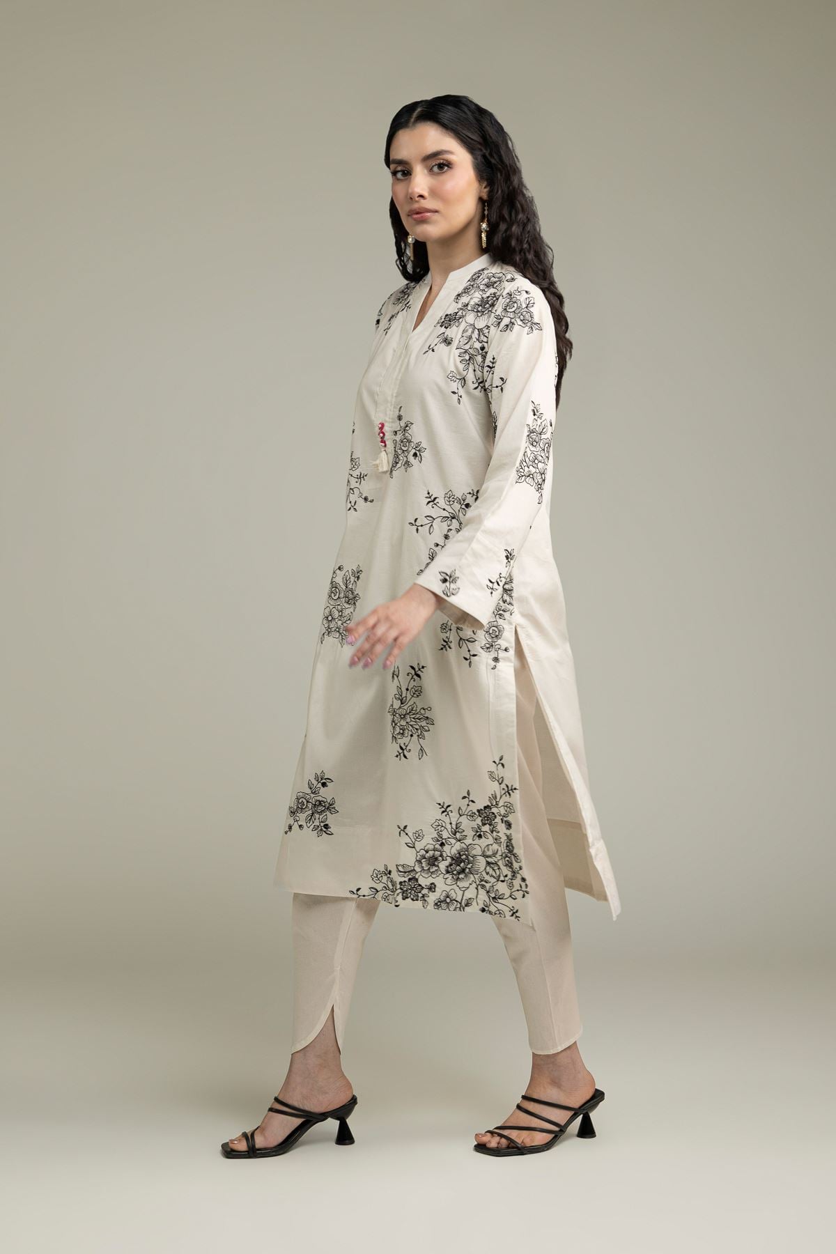 Embroidered Cambric Cambric Shalwar - 1-26-231-A-F1-VG