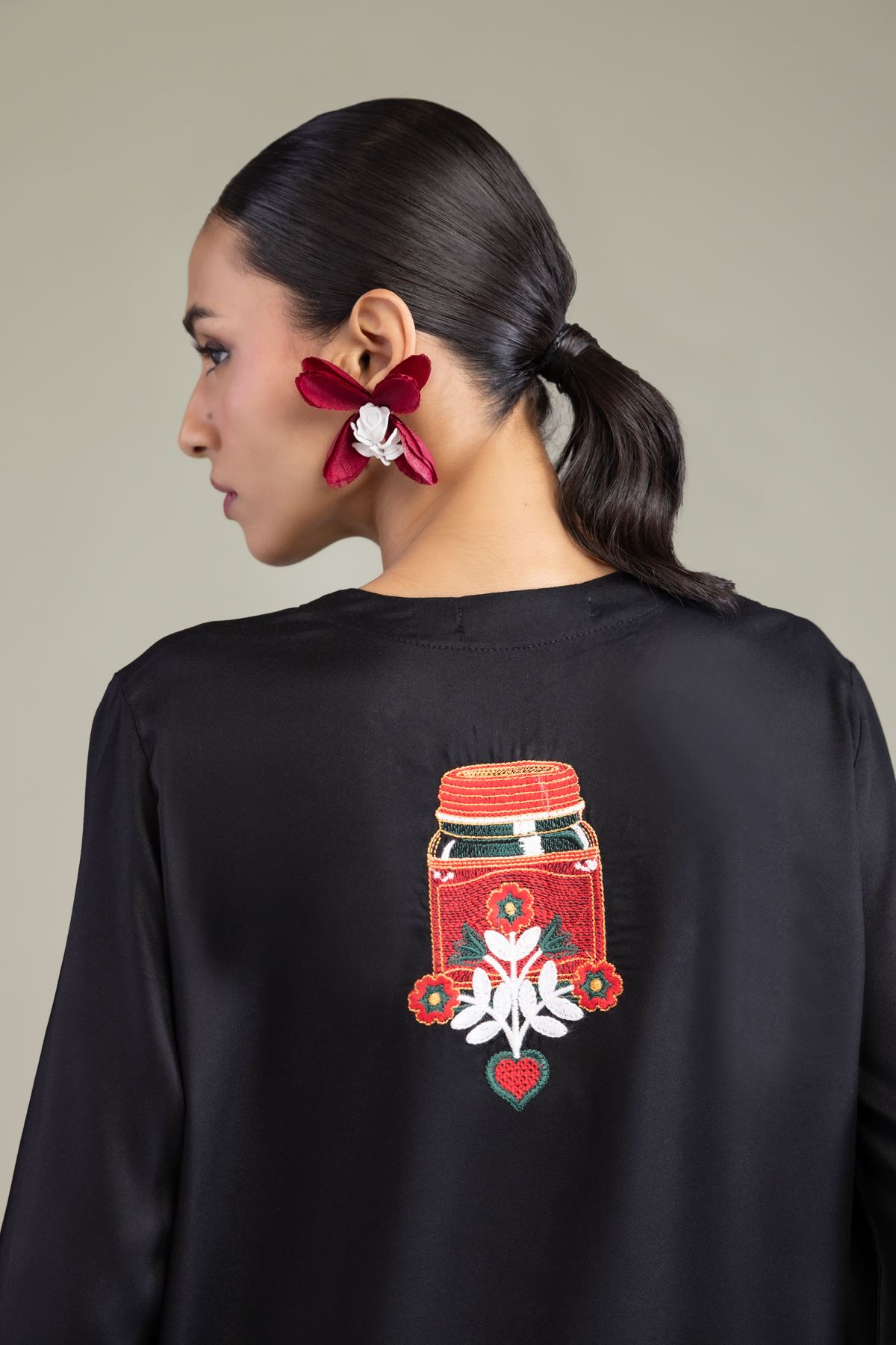 Embroidered Viscose Crepe Black Round-Neck Tunic - 6-26-202-A-G1-VG