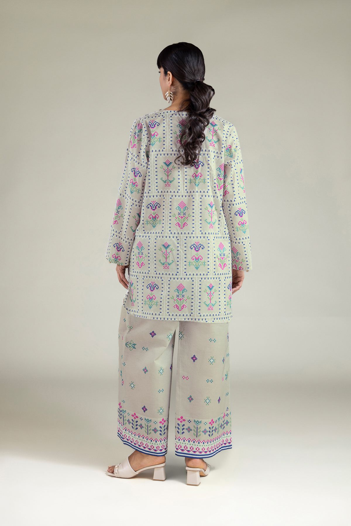 Printed Cambric 2-Piece Cambric Tailored - T-A11-26-111FD1-VG