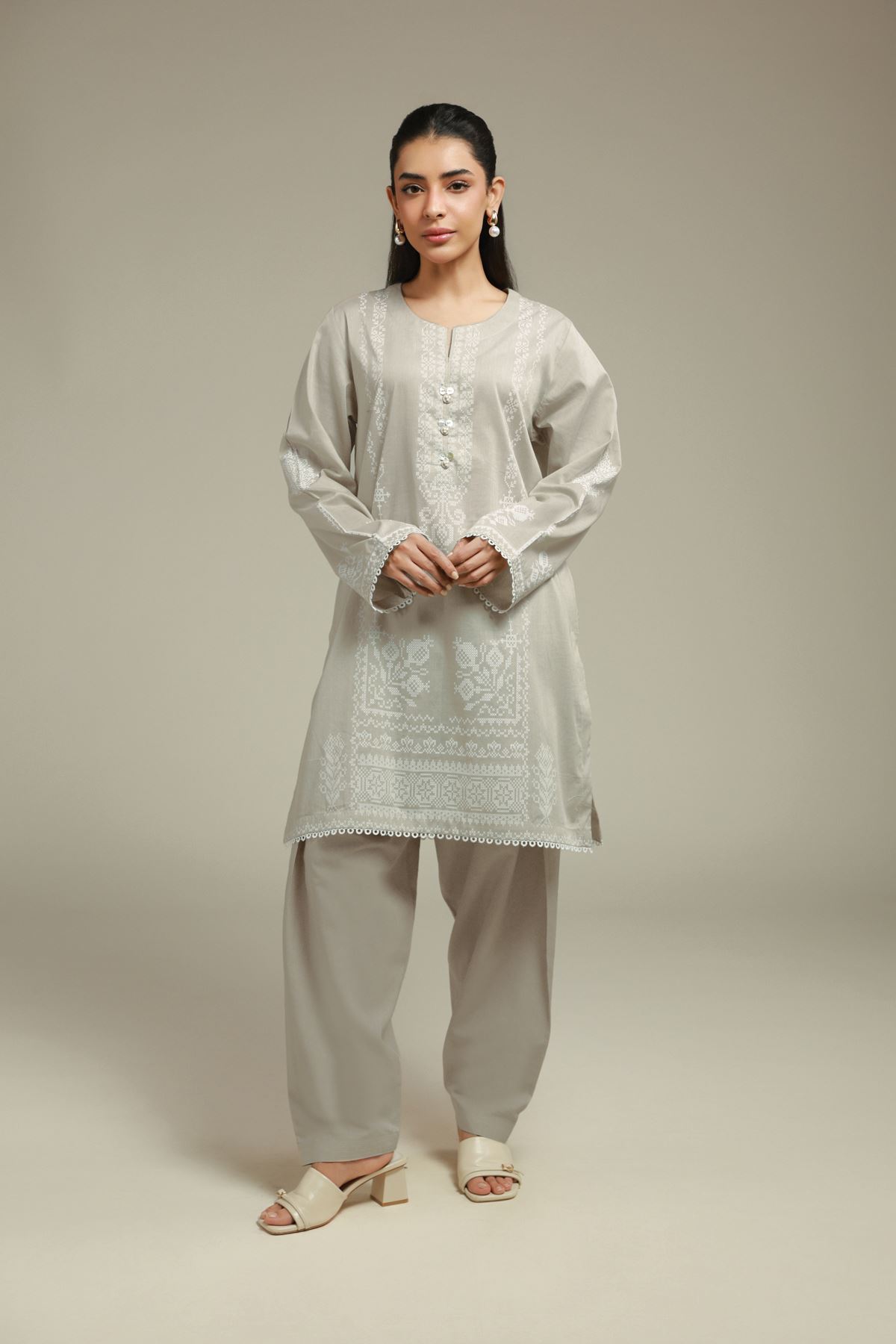 Printed Lawn Lawn Tailored Set - 8-26-205-A-A1-VG