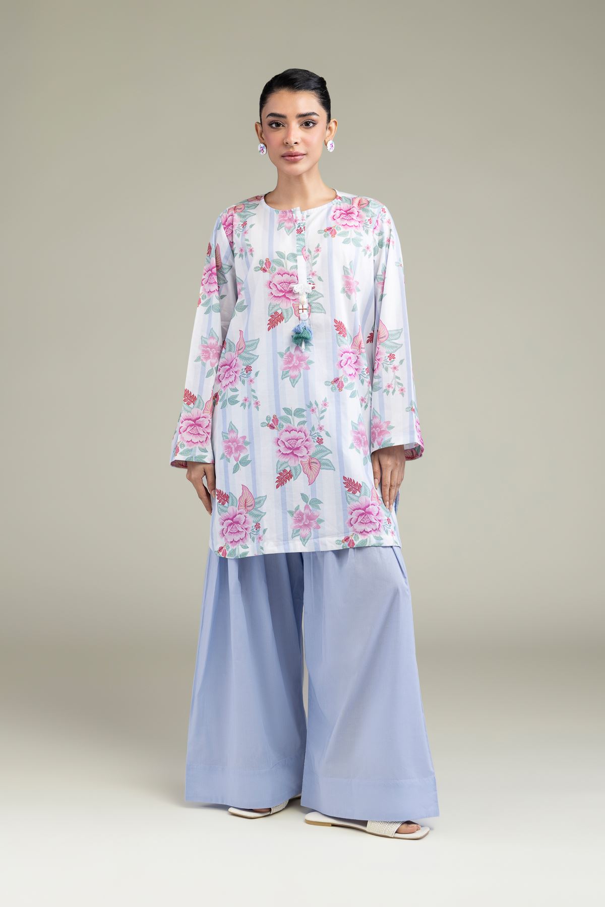 Printed Cambric White Floral Kurta - T-A11-26-107FC1-VG